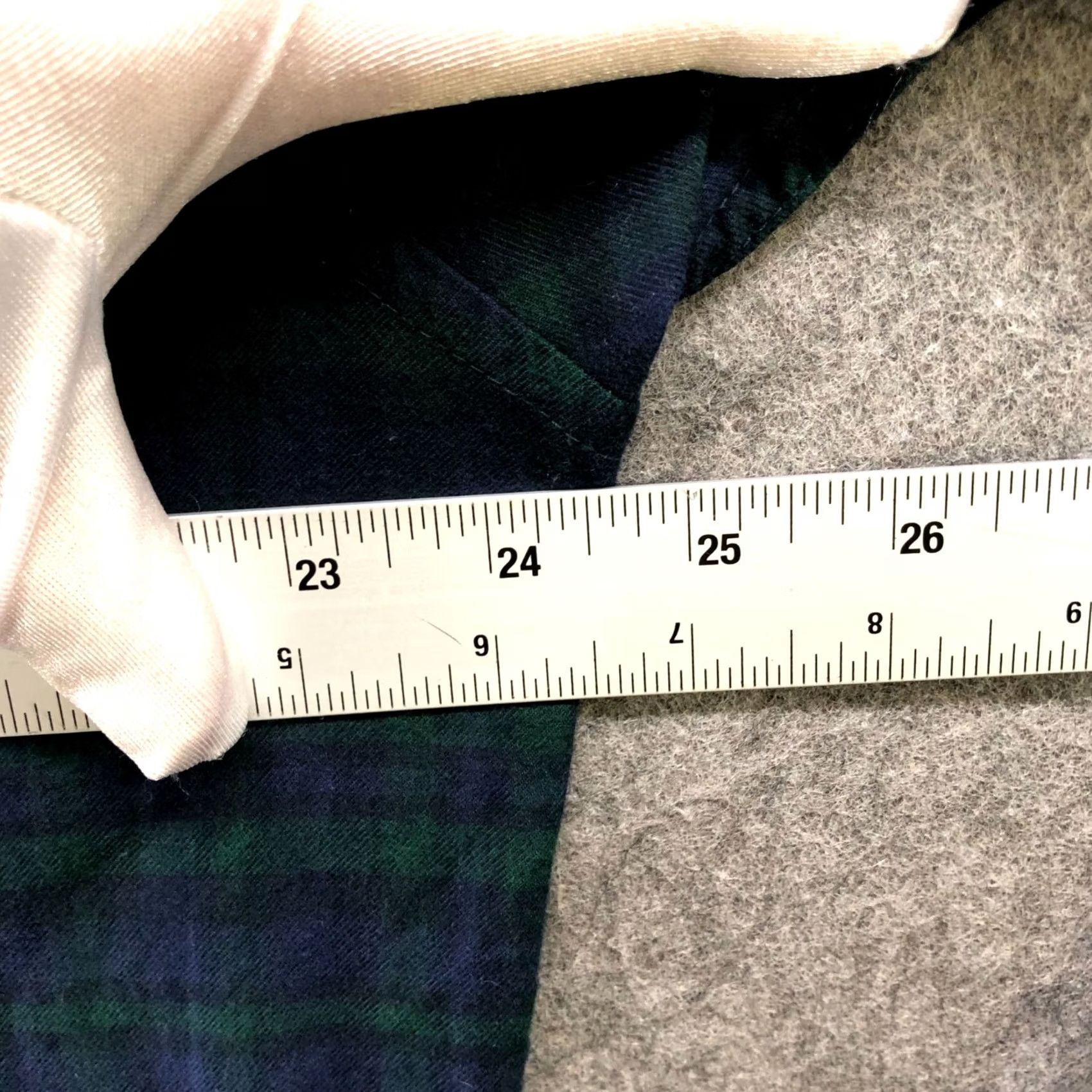 Uniqlo Uniqlo Flannel Shirt Mens XL Cotton Blackwatch Plaid Tartan Long Sleeve Size US XL / EU 56 / 4 - 6 Thumbnail