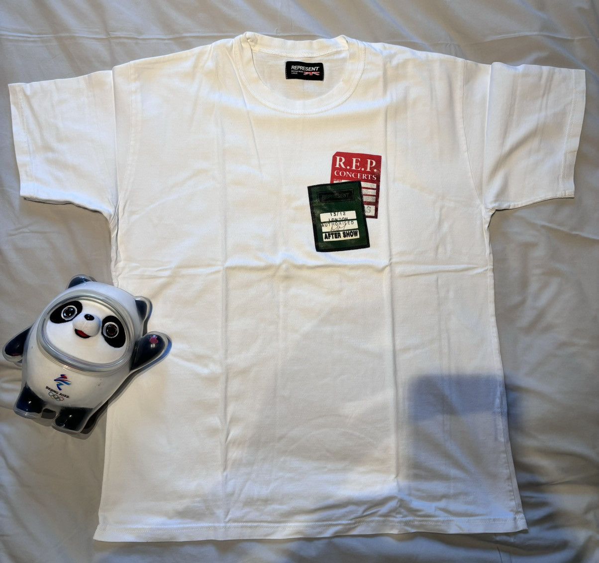 Represent Clo. Concert AAA tag Tee