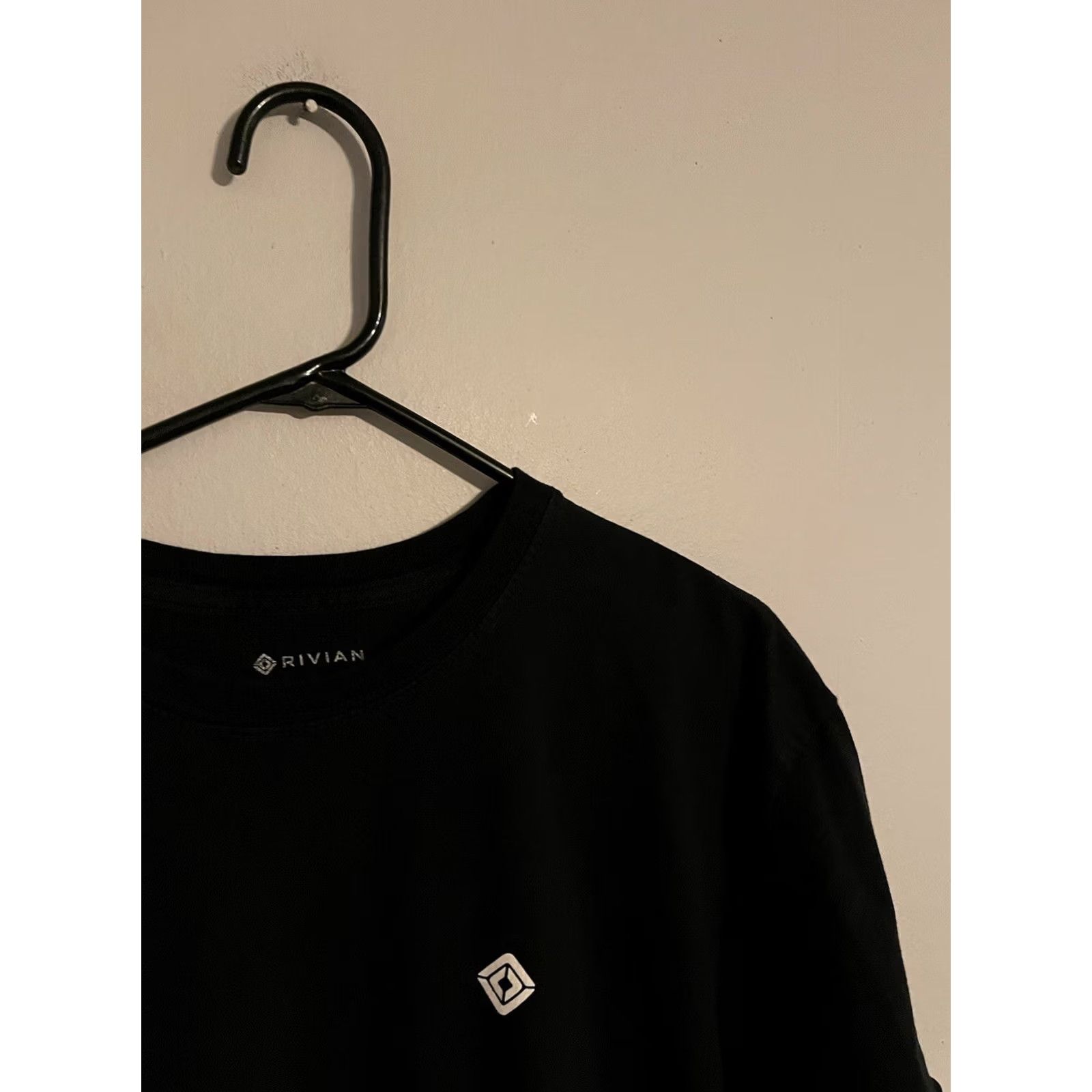 Vintage Rivian USA Black T-Shirt Mens 2XL Short Sleeve Cotton Crew Neck Regular Fit Size US XXL / EU 58 / 5 - 2 Thumbnail
