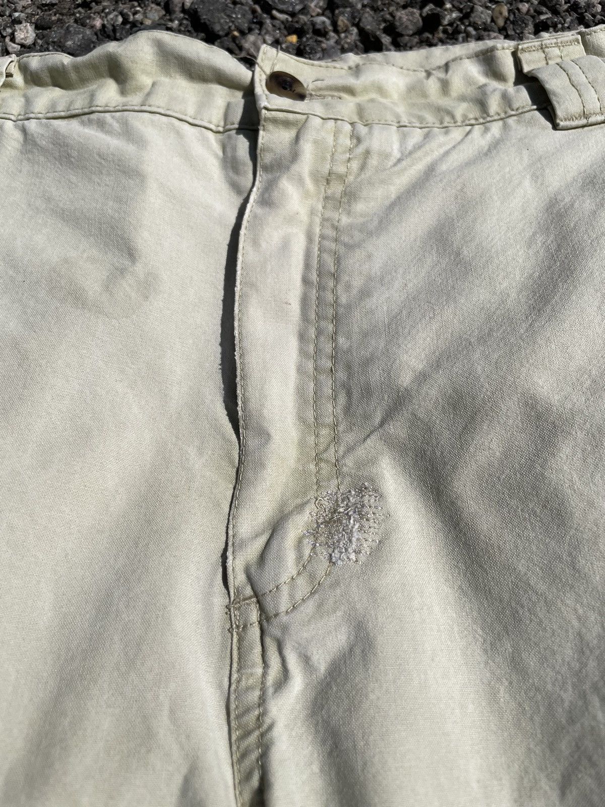 L.L. Bean 🔥Accept Binding Offer🔥 Disstressed L.L. Bean Cargo Pants Size US 33 - 10 Thumbnail