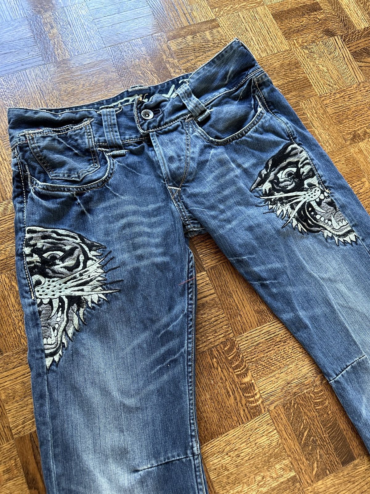 Ed Hardy × Vintage Vintage Y2K Ed Hardy Tiger Patch Denim Jeans Size US 36 / EU 52 - 3 Thumbnail