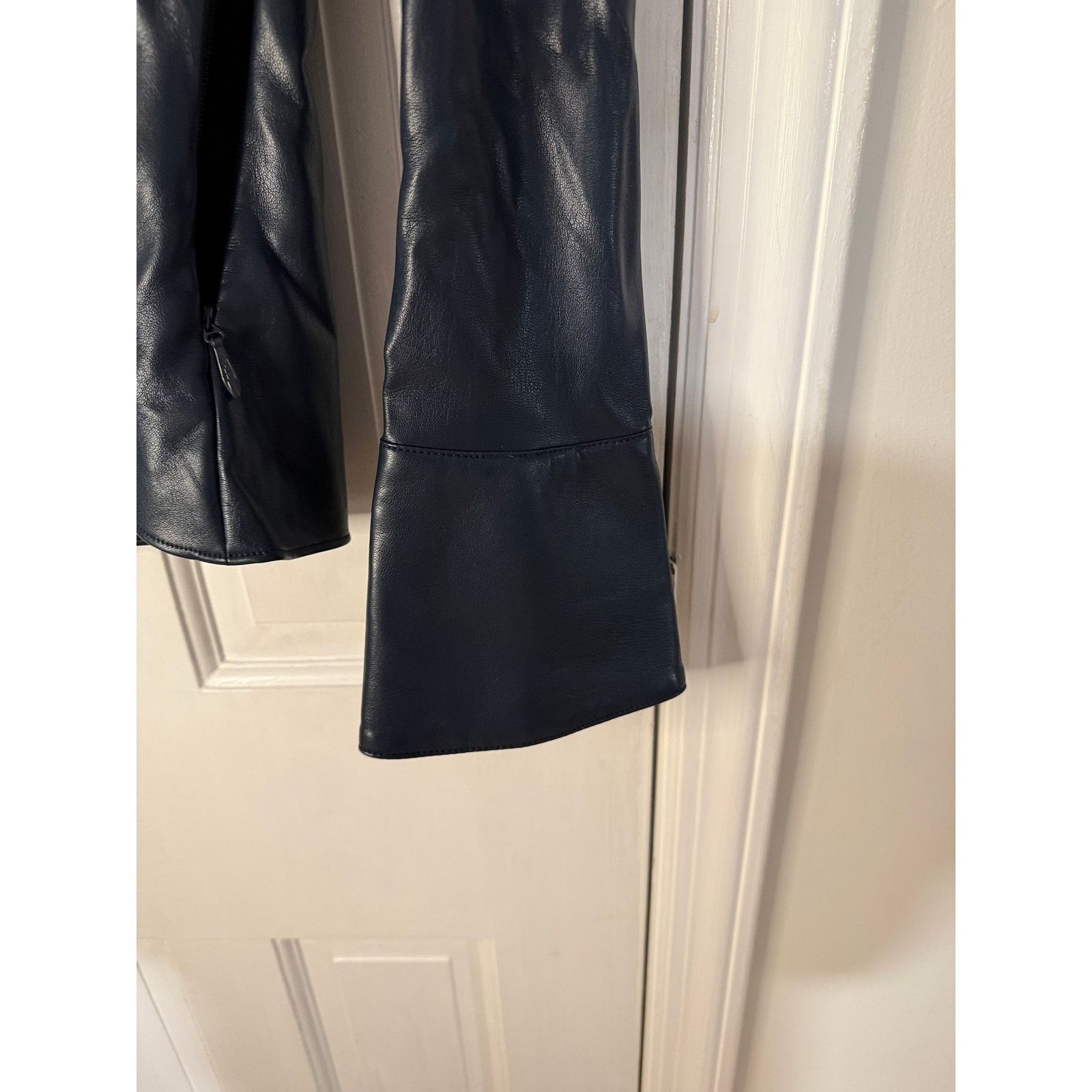 Cinq a Sept Cinq A Sept Mckenna Twisted Faux Leather Top Navy Small Size S / US 4 / IT 40 - 4 Thumbnail