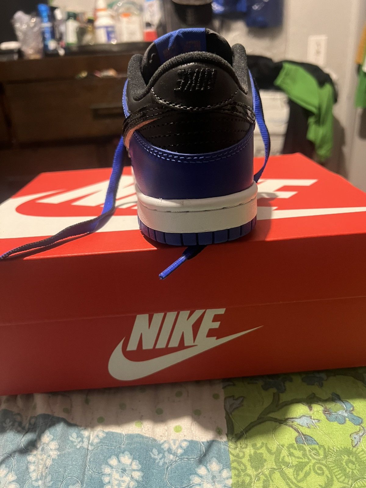 Nike Nike dunk low se Size US 5.5 / IT 35.5 - 4 Thumbnail