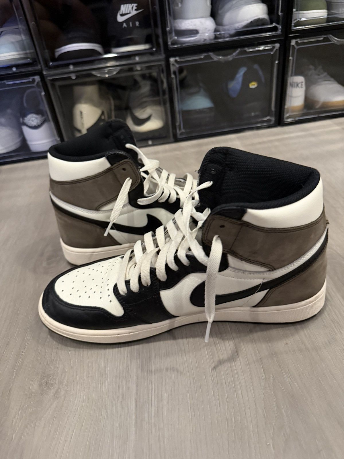 Jordan Brand Jordan 1 High “Mocha” - 12 M Size US 12 / EU 45 - 5 Thumbnail