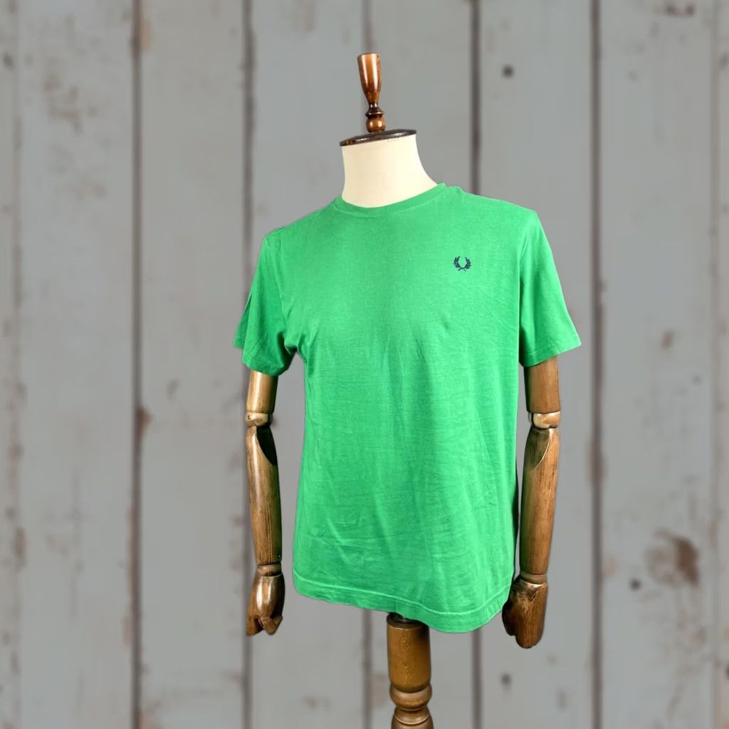 Fred Perry Fred Perry Shirt Mens L Green Golf Polo Size Cotton Short Sleeve Outdoor Size US L / EU 52-54 / 3 - 1 Thumbnail