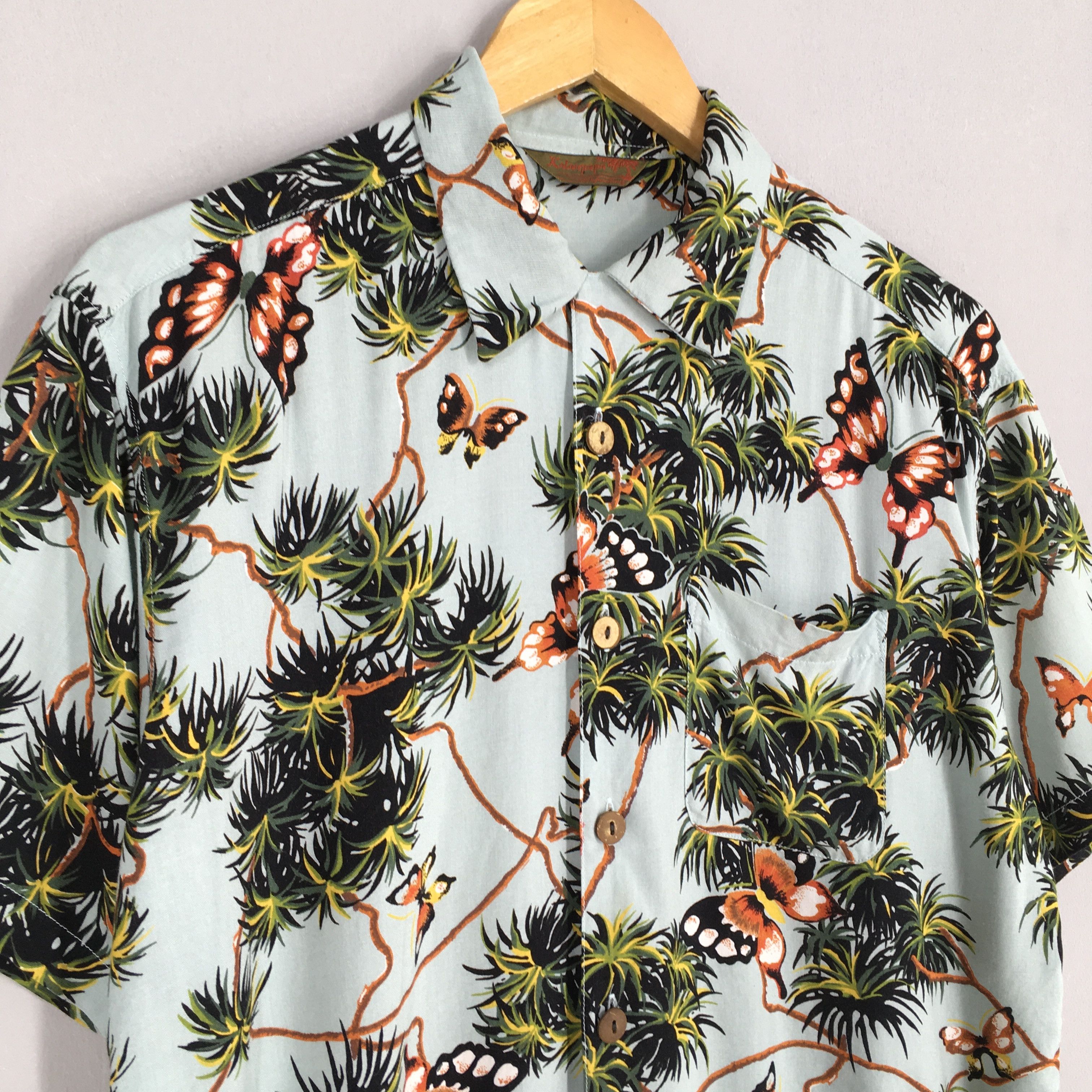 Vintage Vintage 90s Kalaupapa Hawaiian Tropical Butterflies Shirt Size US M / EU 48-50 / 2 - 3 Thumbnail