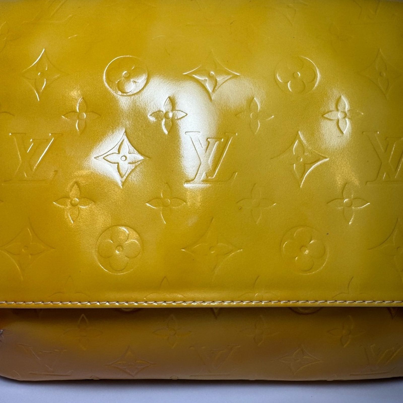 Louis Vuitton Louis Vuitton Vernis Thompson Street Leather Shoulder Bag Size ONE SIZE - 9 Thumbnail