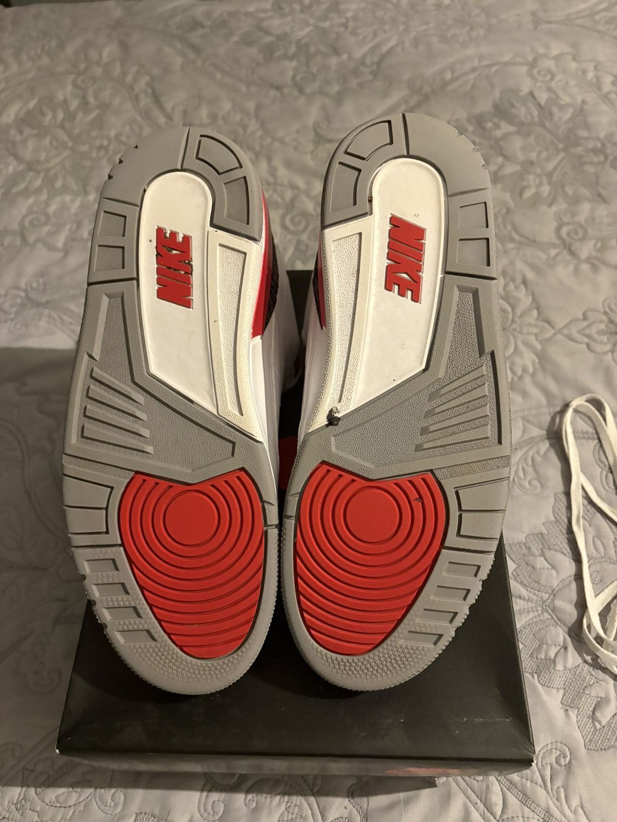Jordan Brand Jordan 3 retro fire red Size US 10 / EU 43 - 3 Thumbnail