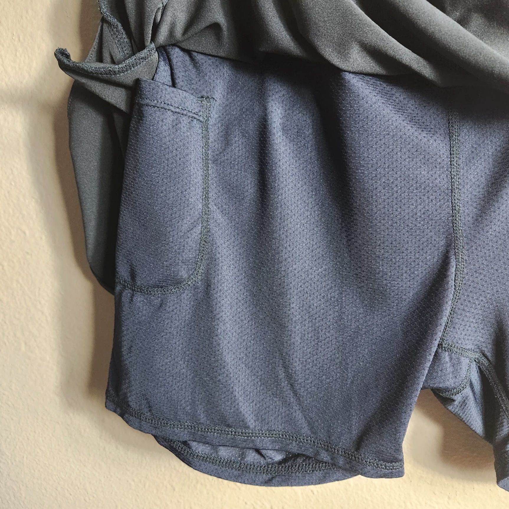 Vintage Womens Skort Black Back Pleat Tennis w/Pockets Size L - Tennis Athleisure Skort with Pockets, Black, L, Womens, Regular Fit Size ONE SIZE - 3 Thumbnail