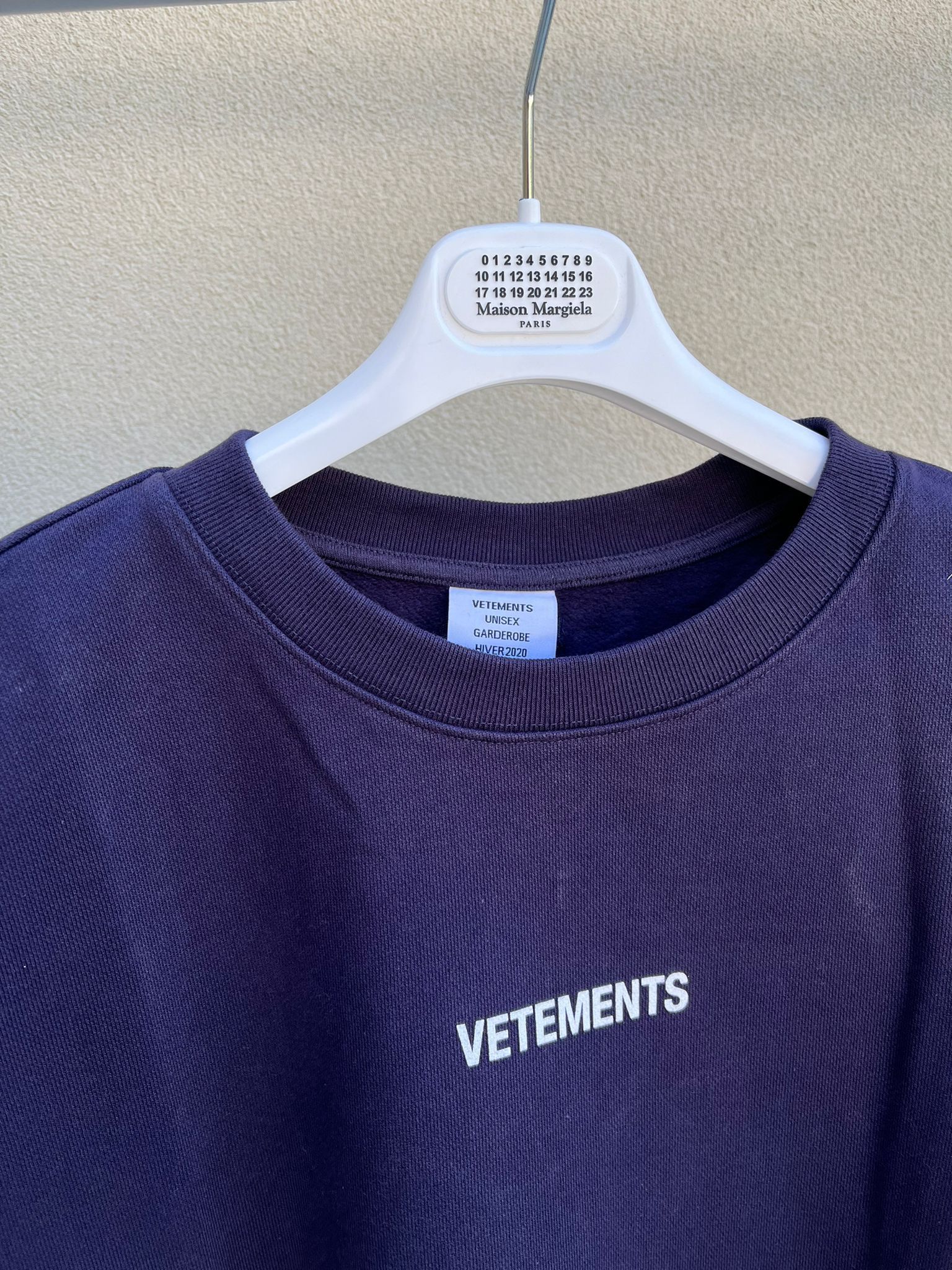 Vetements Logo Sweat Shirt in Navy / Marine Size US S / EU 44-46 / 1 - 5 Thumbnail