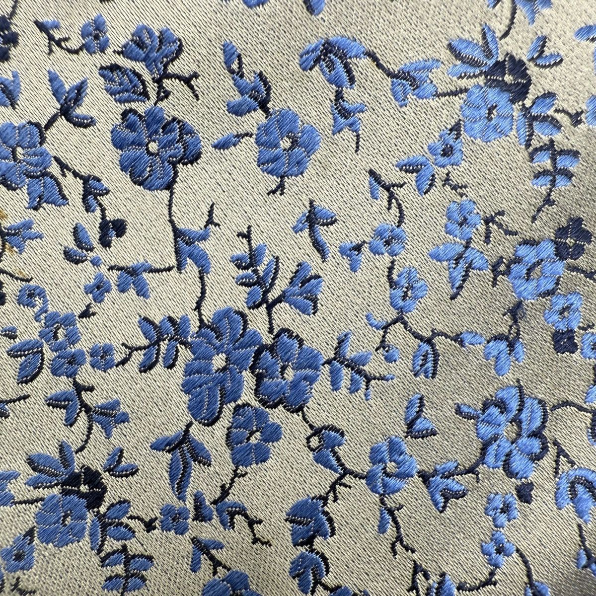 Other Haines & Bonner Silk Tie, Blue, Made in England, Like New Size ONE SIZE - 3 Thumbnail
