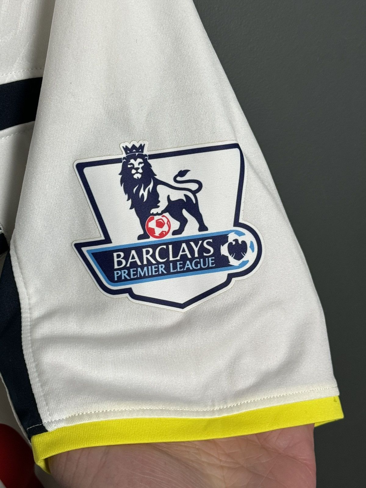 Under Armour Tottenham Hotspur 14/15 Home Football Jersey Size US S / EU 44-46 / 1 - 5 Thumbnail