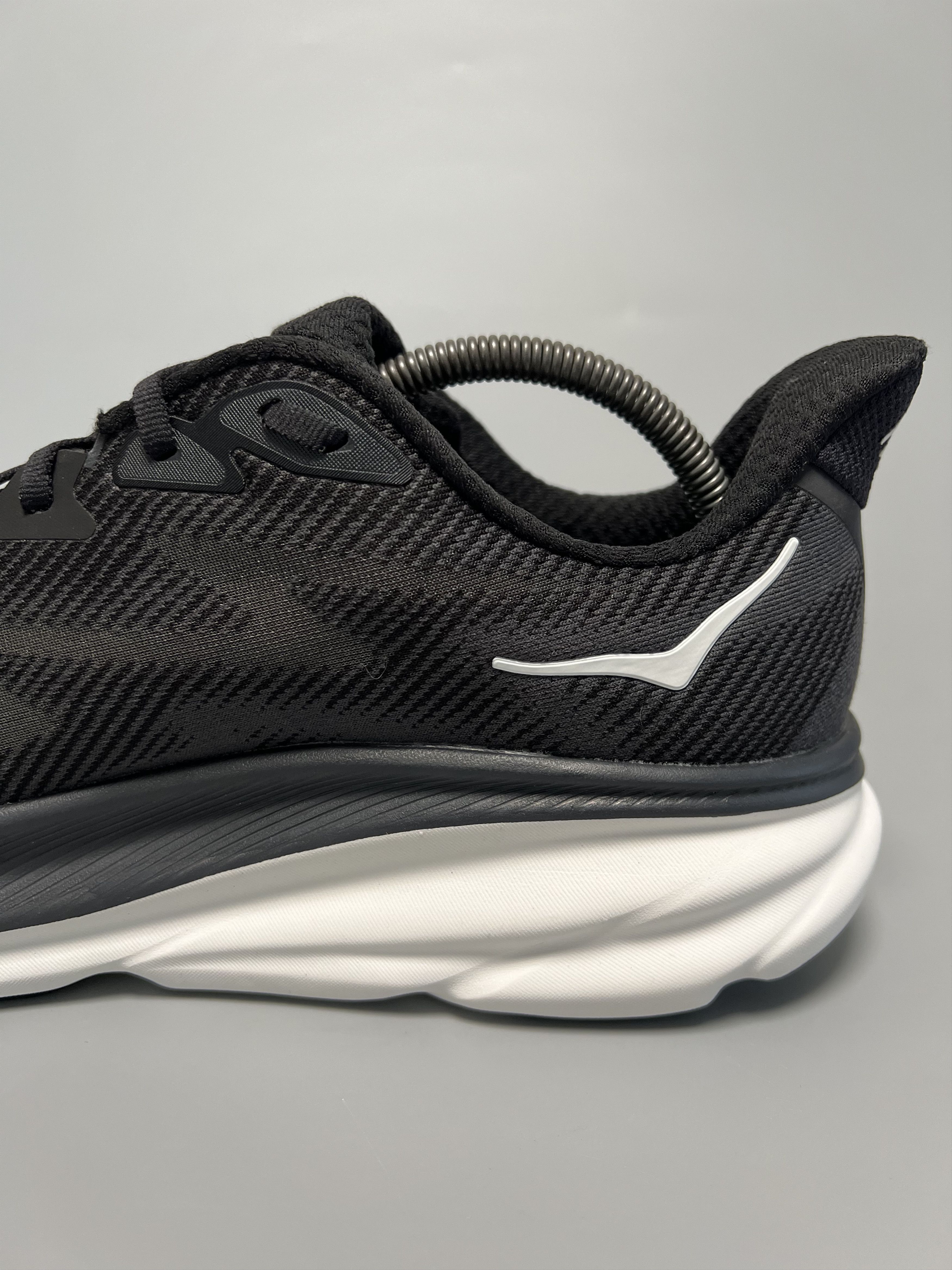 Hoka 11.5D Hoka One One Clifton 9 Running Shoes 1127895-BWHT Size US 11.5 / EU 44-45 - 11 Thumbnail