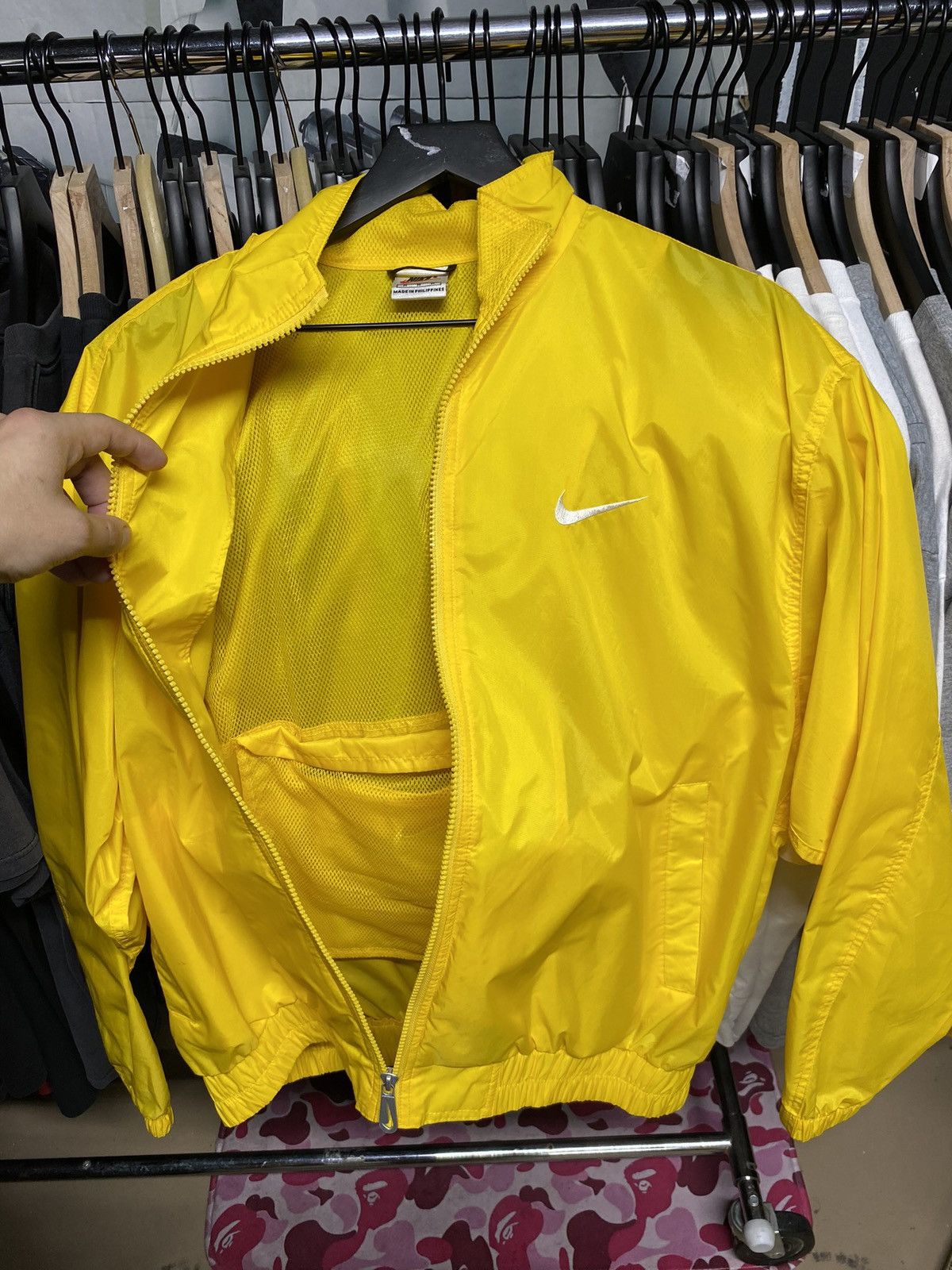 Nike 90’s Vintage Nike Yellow windbreaker Jacket Medium Size US M / EU 48-50 / 2 - 2 Thumbnail
