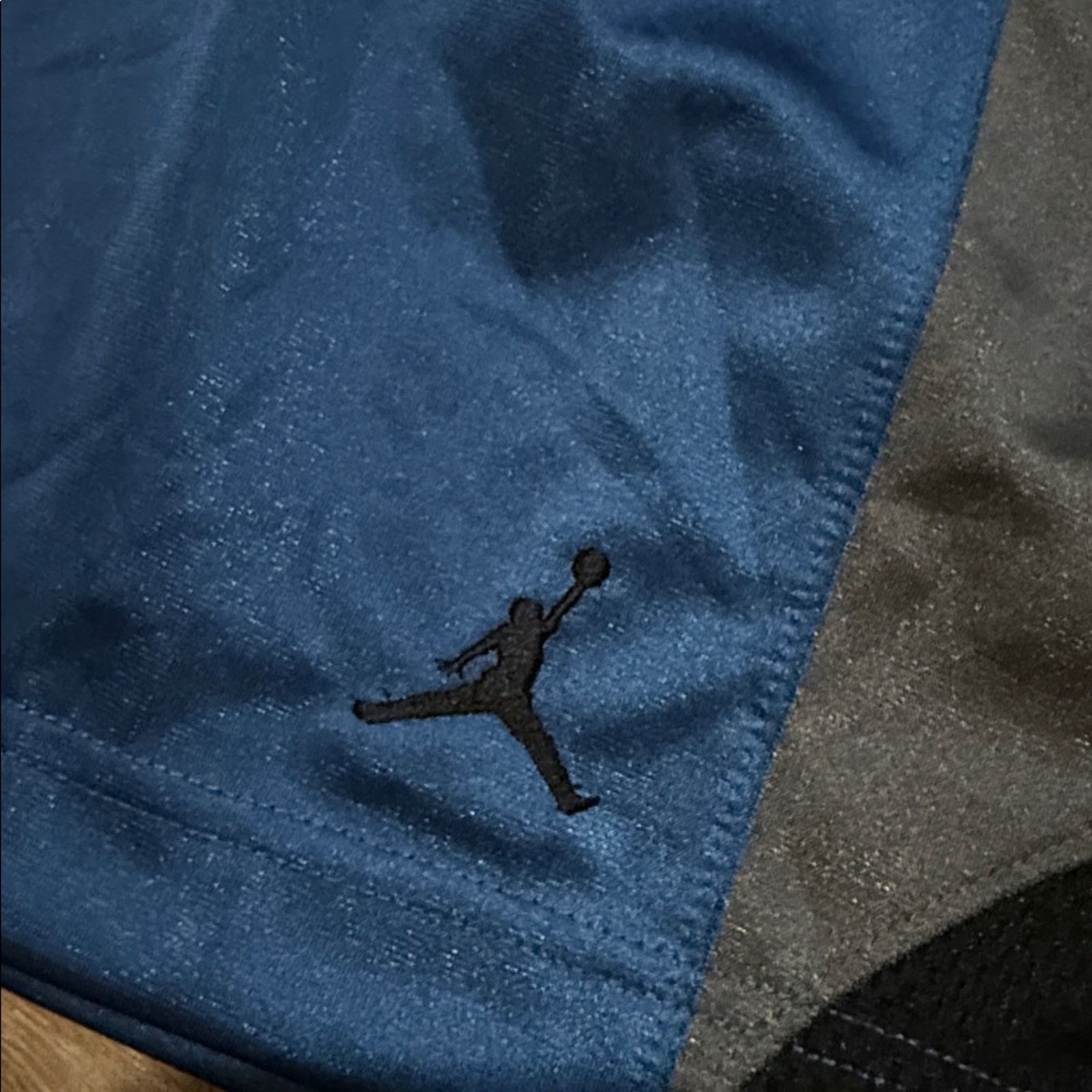 Jordan Brand Y2K Jordan Shorts Size US 28 / EU 44 - 2 Thumbnail