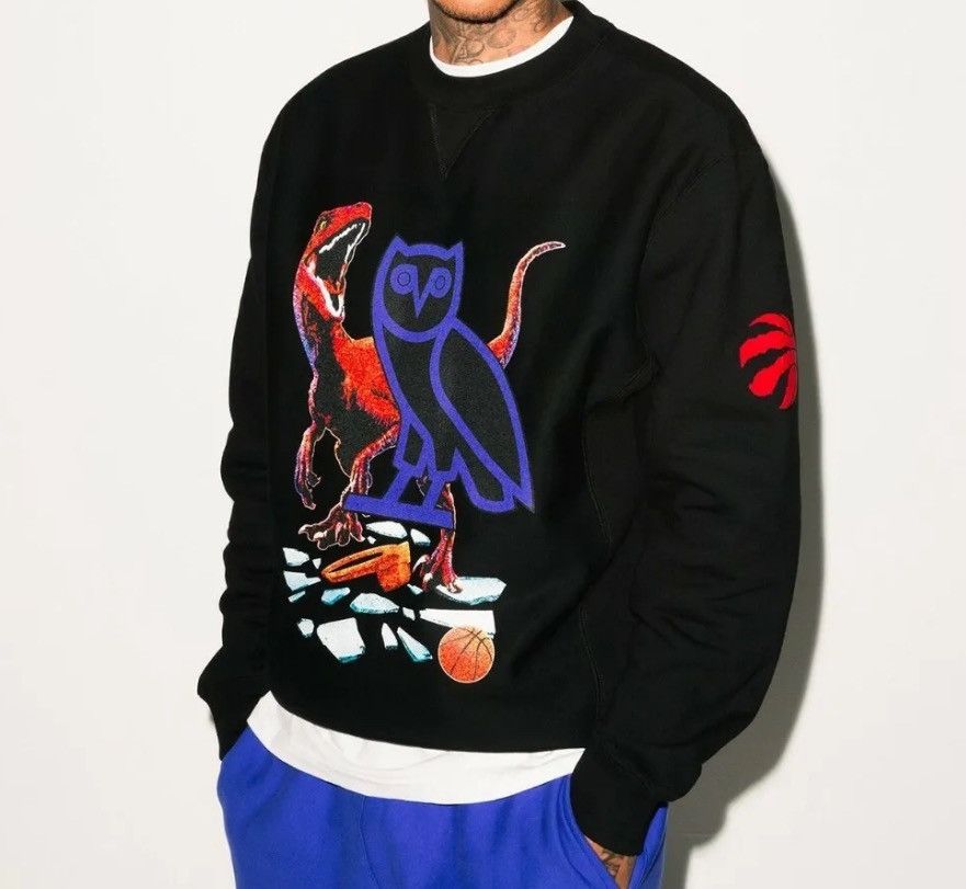October's Very Own OVO Octobers Very Own x JURASSIC PARK CREWNECK Sweater sz M Size US M / EU 48-50 / 2 - 2 Thumbnail