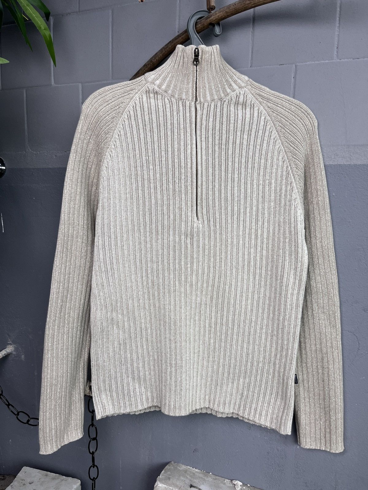 Designer MATINIQUE ARCHIVE MINIMALISTIC CREAM ZIP KNIT - 1655 Size US M / EU 48-50 / 2 - 2 Thumbnail
