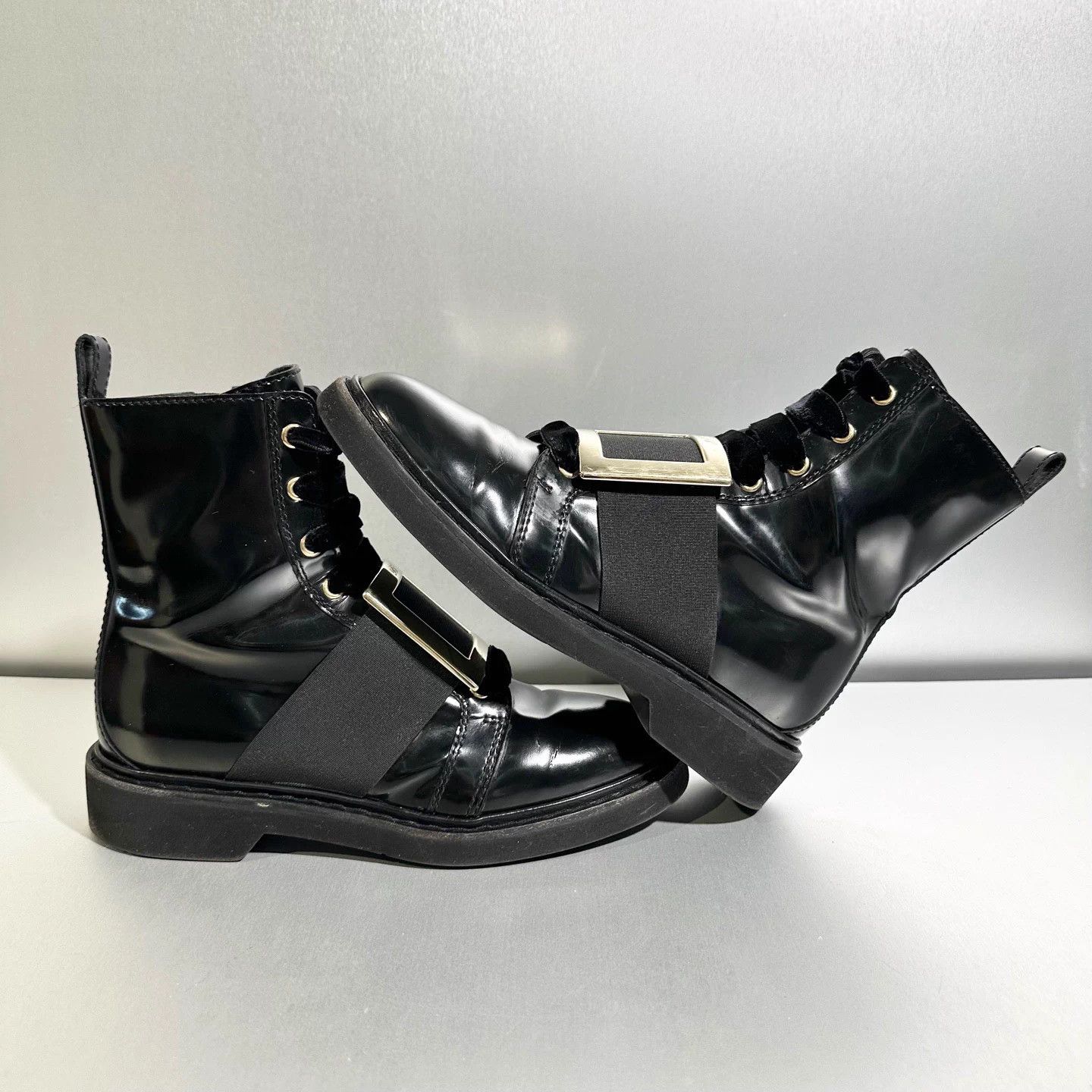 Roger Vivier RV Black Patent Leather Buckle Martin Boots 37 Size US 6 / IT 36 - 3 Thumbnail