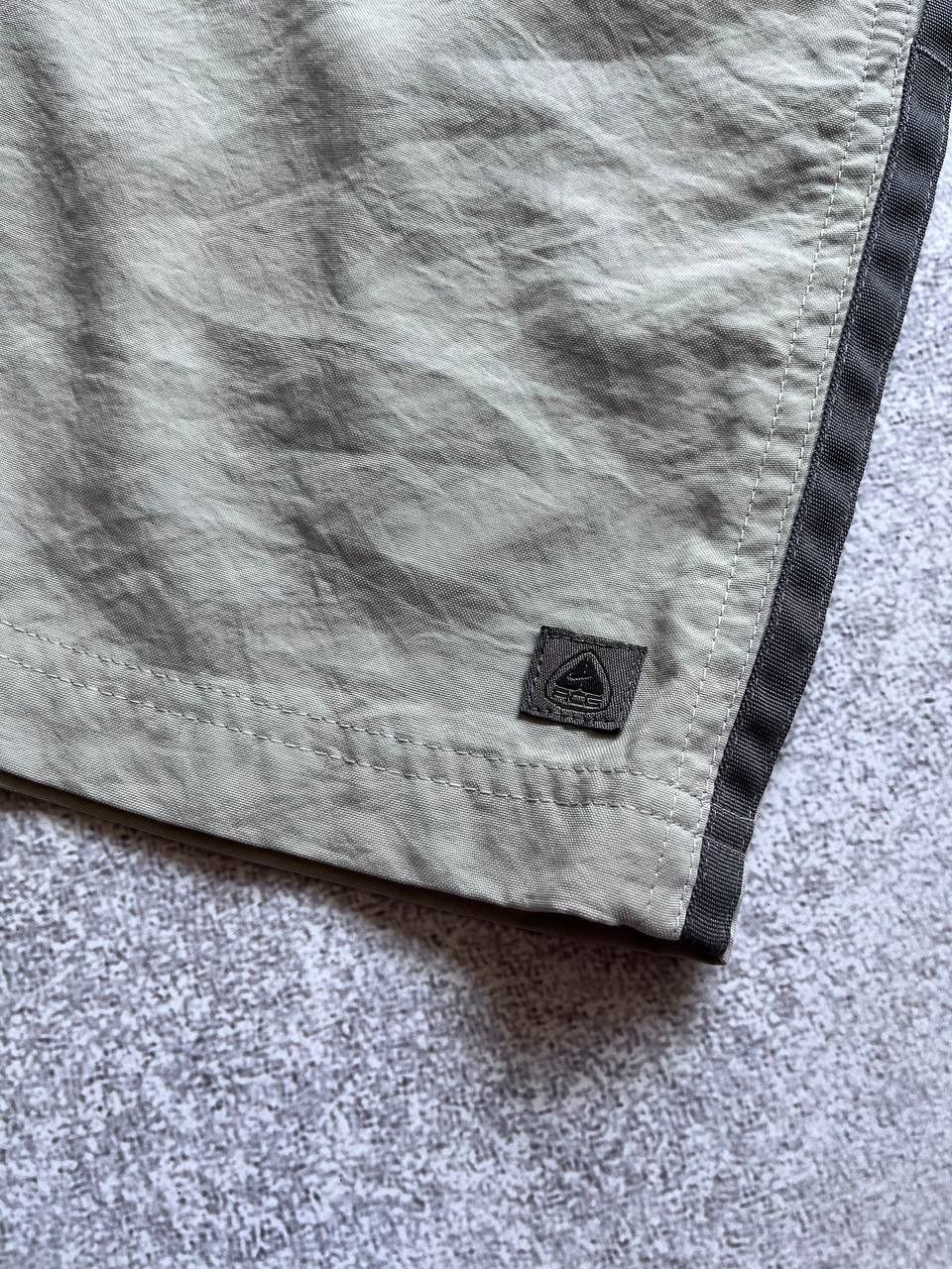 Nike ACG × Vintage Vintage Nike ACG Nylon Cargo Shorts Y2K S Size US 31 - 7 Thumbnail