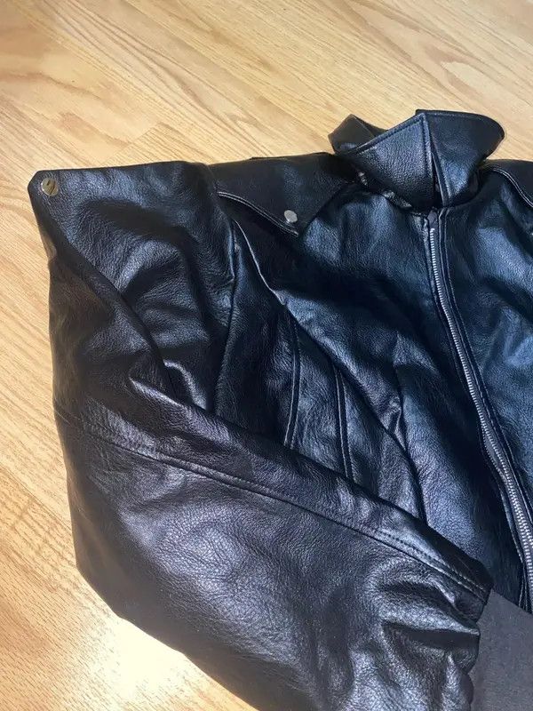 VIBE Autumn PU leather jacket long sleeve zipper gothic style Size US XL / EU 56 / 4 - 5 Thumbnail