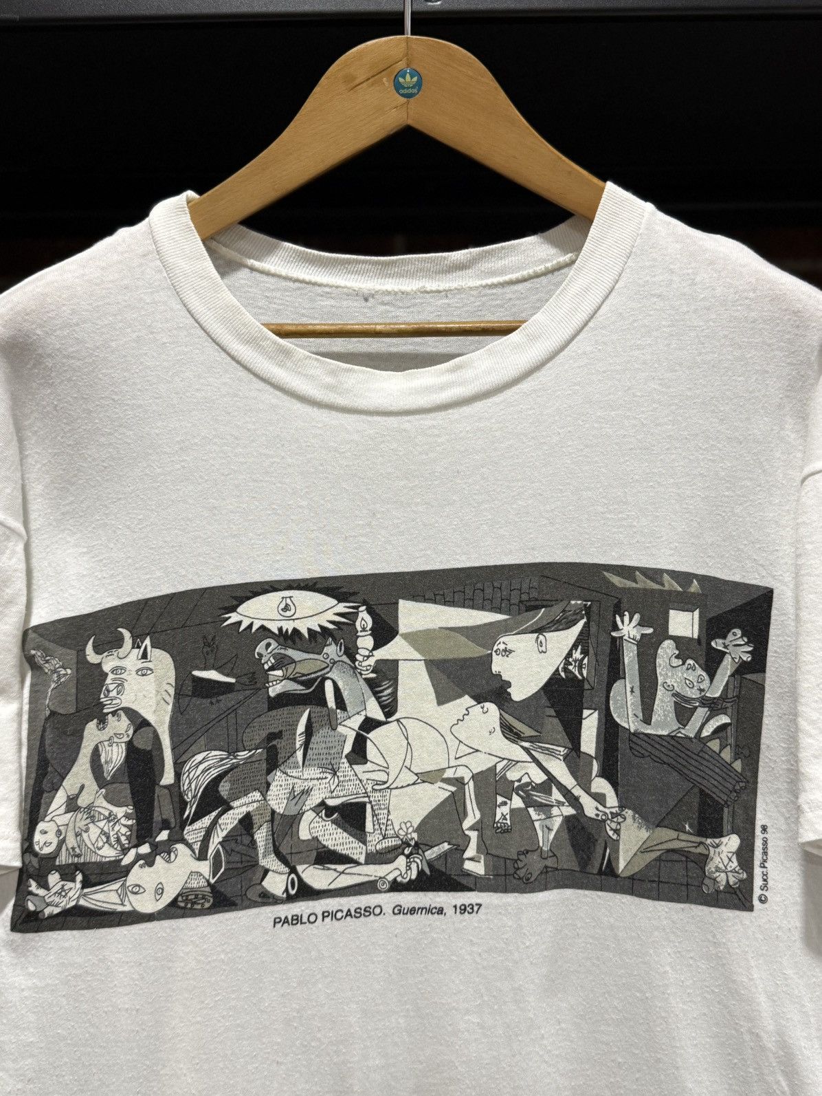 Vintage Vintage 90s Pablo Picasso Guernica Art Tee Size US L / EU 52-54 / 3 - 2 Thumbnail