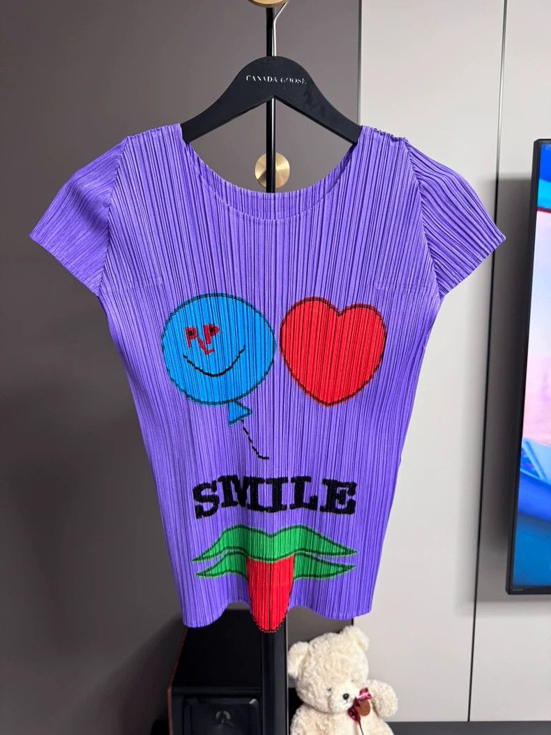 Issey Miyake Issey Miyake size:3 Purple vintage smiling face balloon co Size S / US 4 / IT 40 - 1 Thumbnail