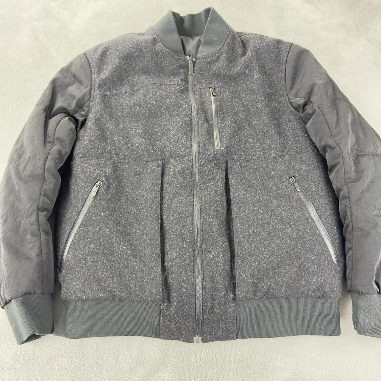 Lululemon Lululemon Women's Size 8 Roam Far Wool Bomber Reversible Size M / US 6-8 / IT 42-44 - 3 Thumbnail