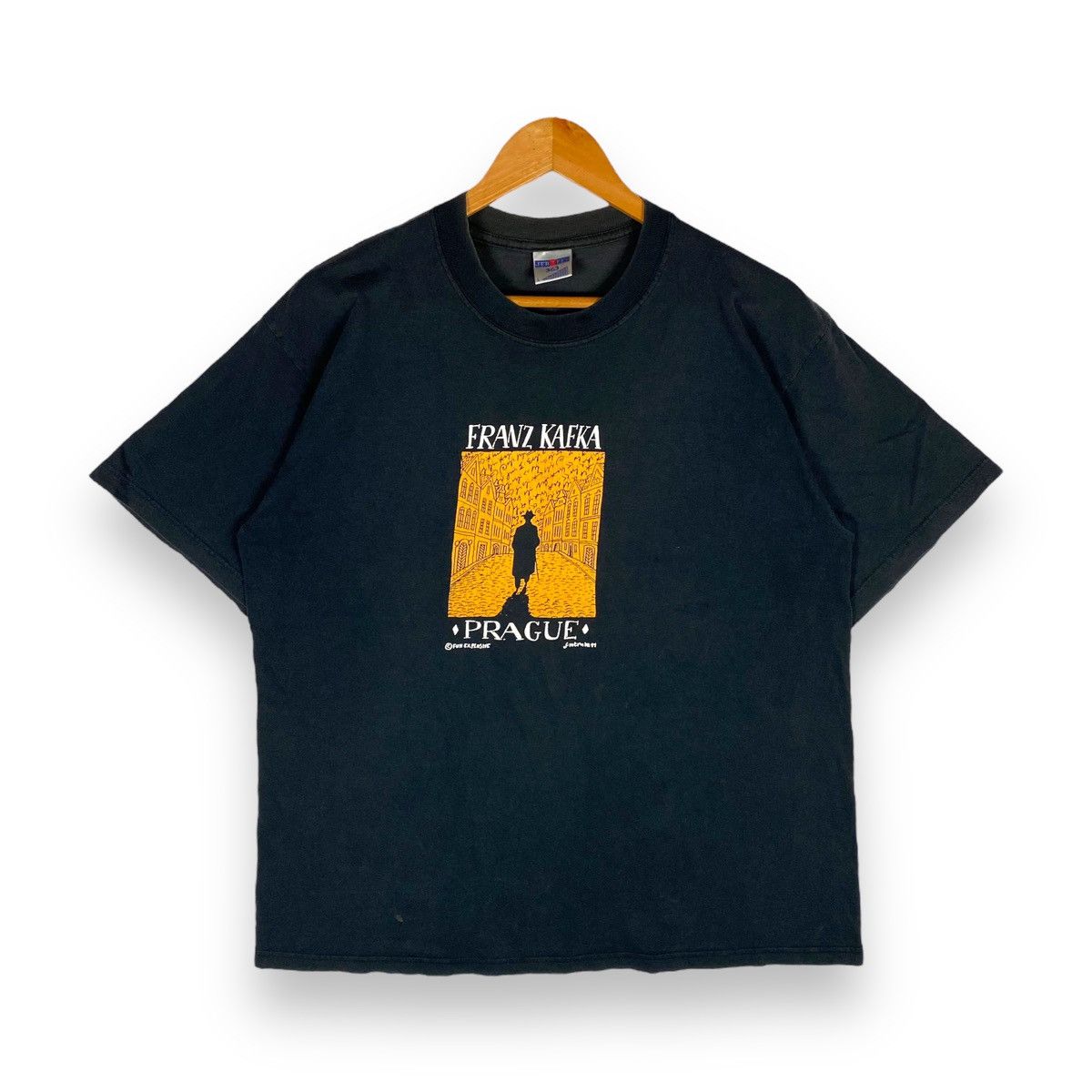 Vintage Vintage FRANZ KAFKA Prague Art Tee Literature Metamorphosis Size US L / EU 52-54 / 3 - 1 Thumbnail