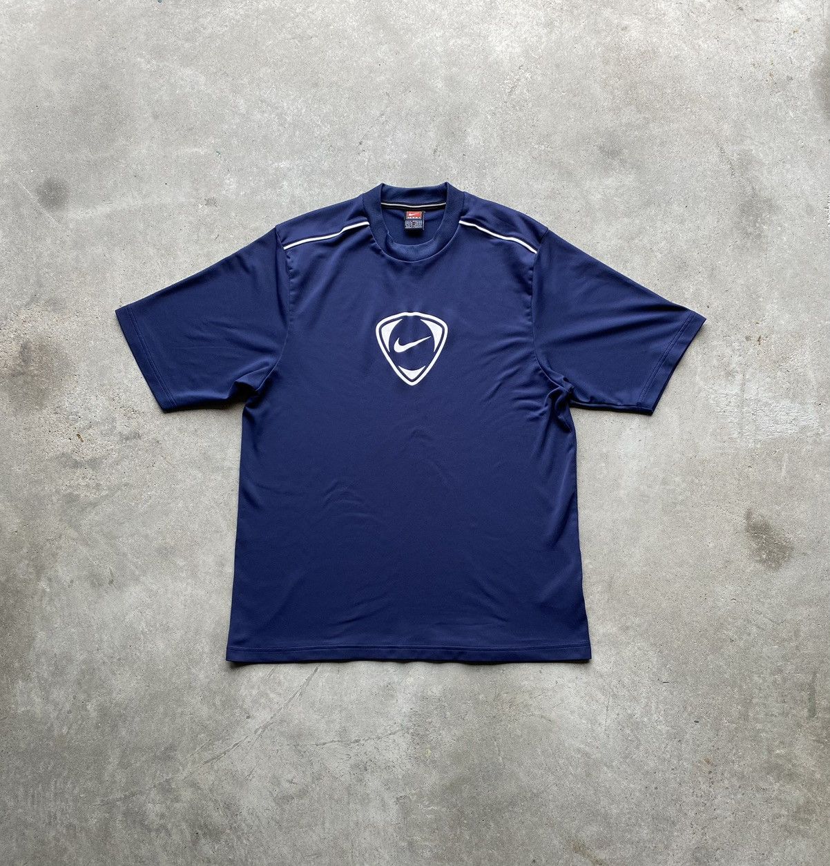 Nike × Vintage vintage Y2K NIKE TEAM Center Swoosh Soccer jersey Size US L / EU 52-54 / 3 - 2 Thumbnail