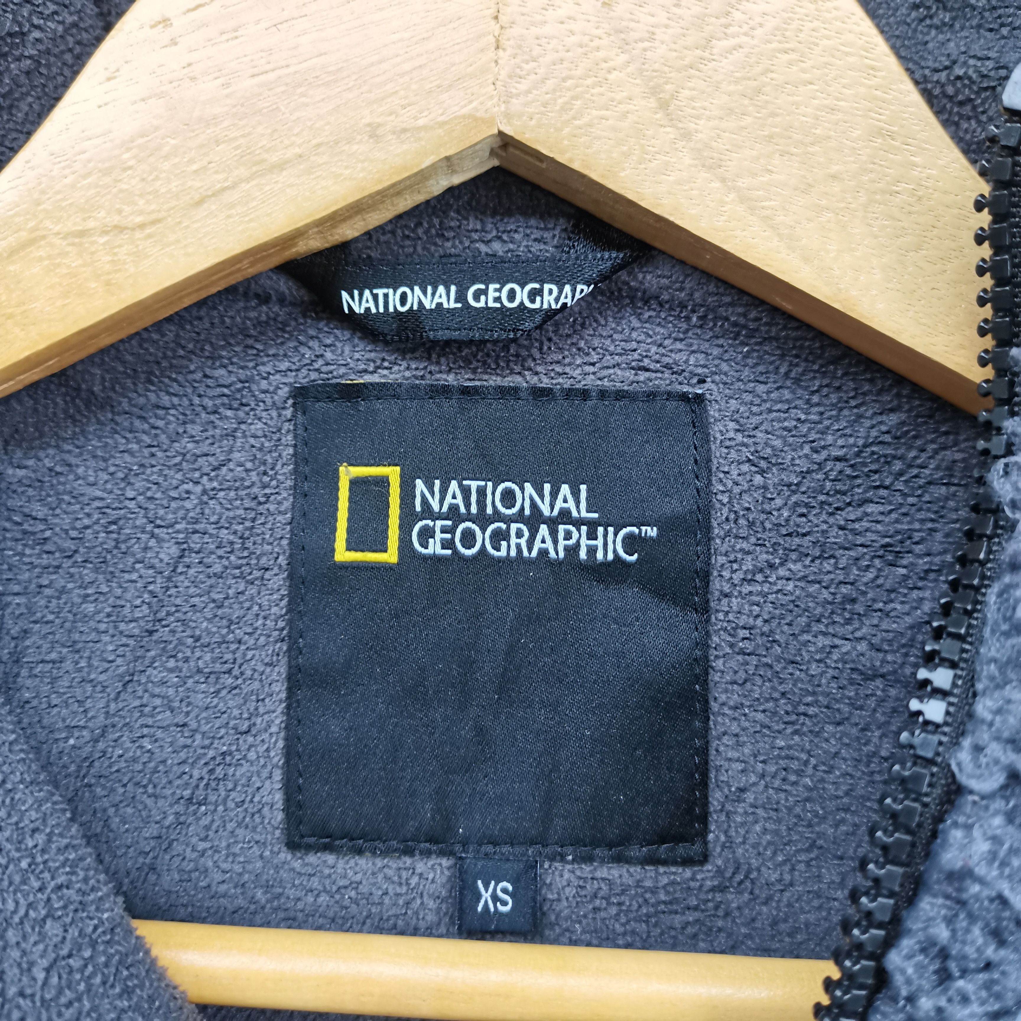 Japanese Brand Send Offer🔥 National Geographic Fleece Hoodie Jacket Size US XS / EU 42 / 0 - 17 Thumbnail