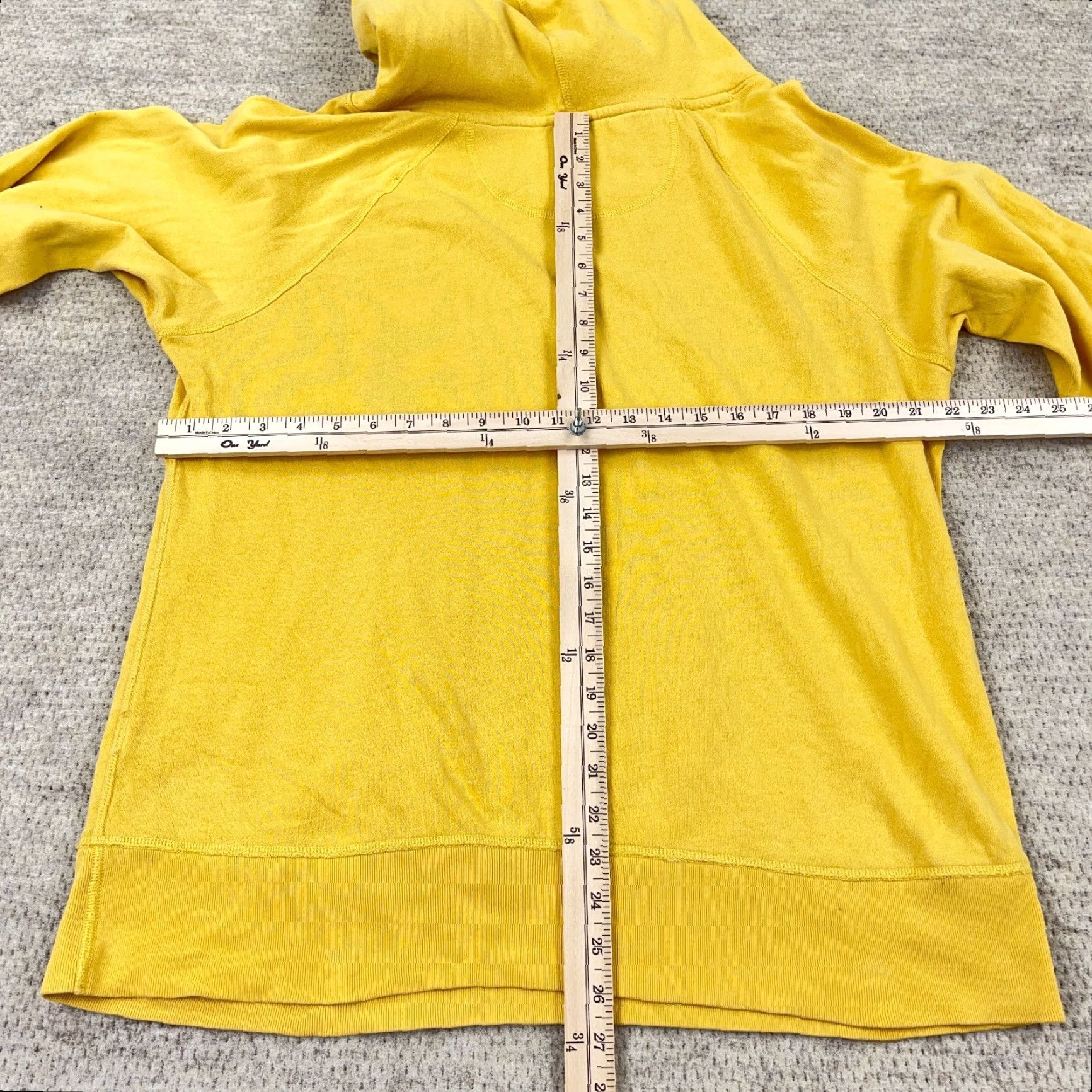 American Eagle Outfitters VINTAGE American Eagle Hoodie Shirt Women XL Yellow Pullover Fleece Logo AE77 Modern Preppy Pocketed Sweatshirt Womens Size XL / US 12-14 / IT 48-50 - 5 Thumbnail