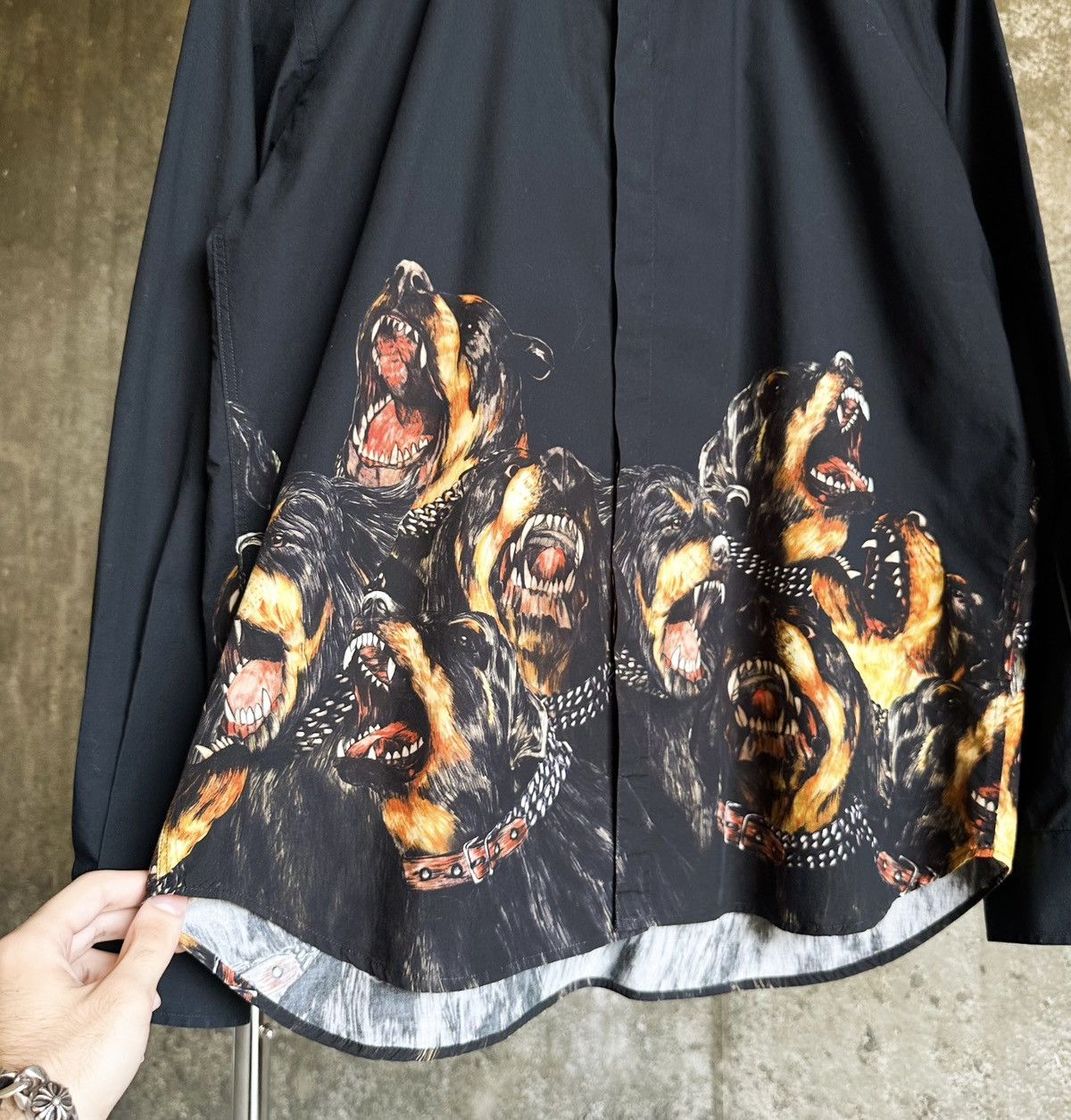 Givenchy Givenchy Tisci Era AW11 Runway Rottweiler Button Up Shirt Size US L / EU 52-54 / 3 - 1 Thumbnail
