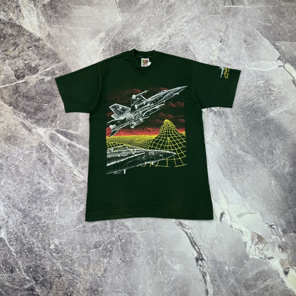 Arts & Science × Vintage Vintage Super Hornet F/A - 18 T shirt USA Military 90s Size US M / EU 48-50 / 2 - 1 Thumbnail