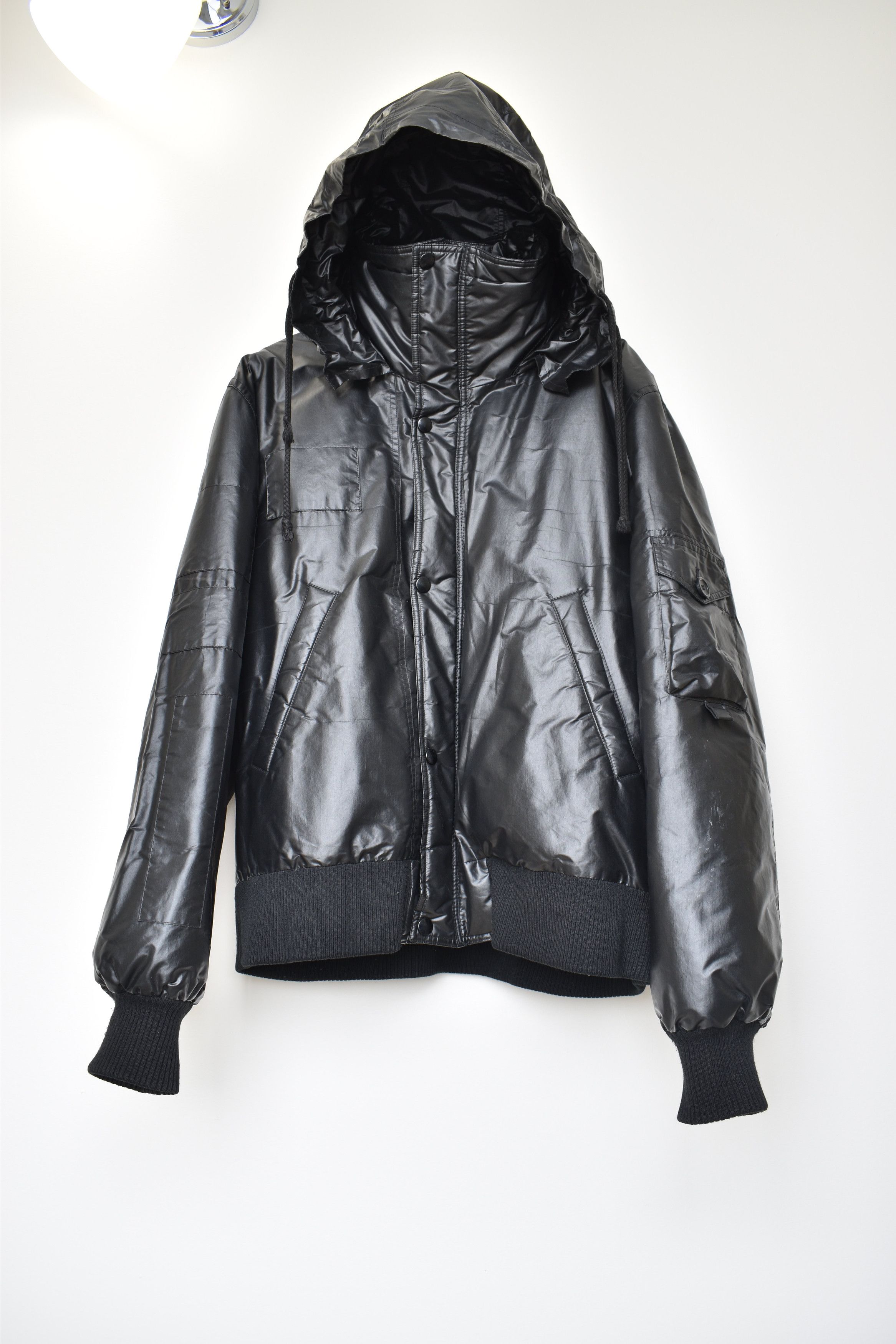 Raf Simons Raf Simons AW05-06 Sample Waxed Waves Puffer Waves Bomber Size US S / EU 44-46 / 1 - 2 Thumbnail