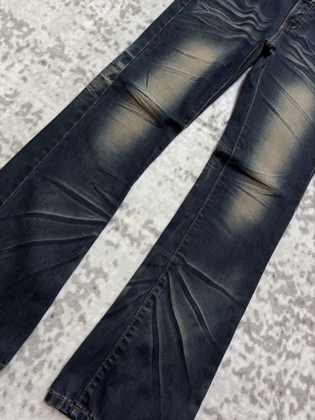 Japanese Brand Vintage X.M.H.L Y2K Mud Wash Studded Low Rise Flare Denim Size US 31 - 7 Thumbnail
