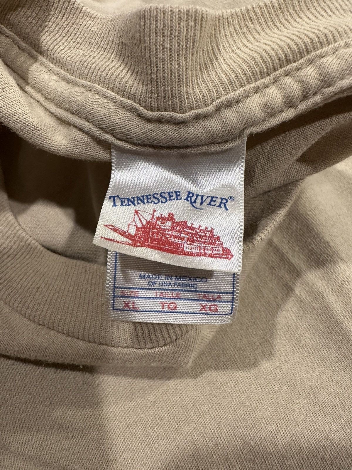 Vintage Vintage Corona 2006 Tan Beer Short Sleeve Tee Size US XL / EU 56 / 4 - 13 Thumbnail