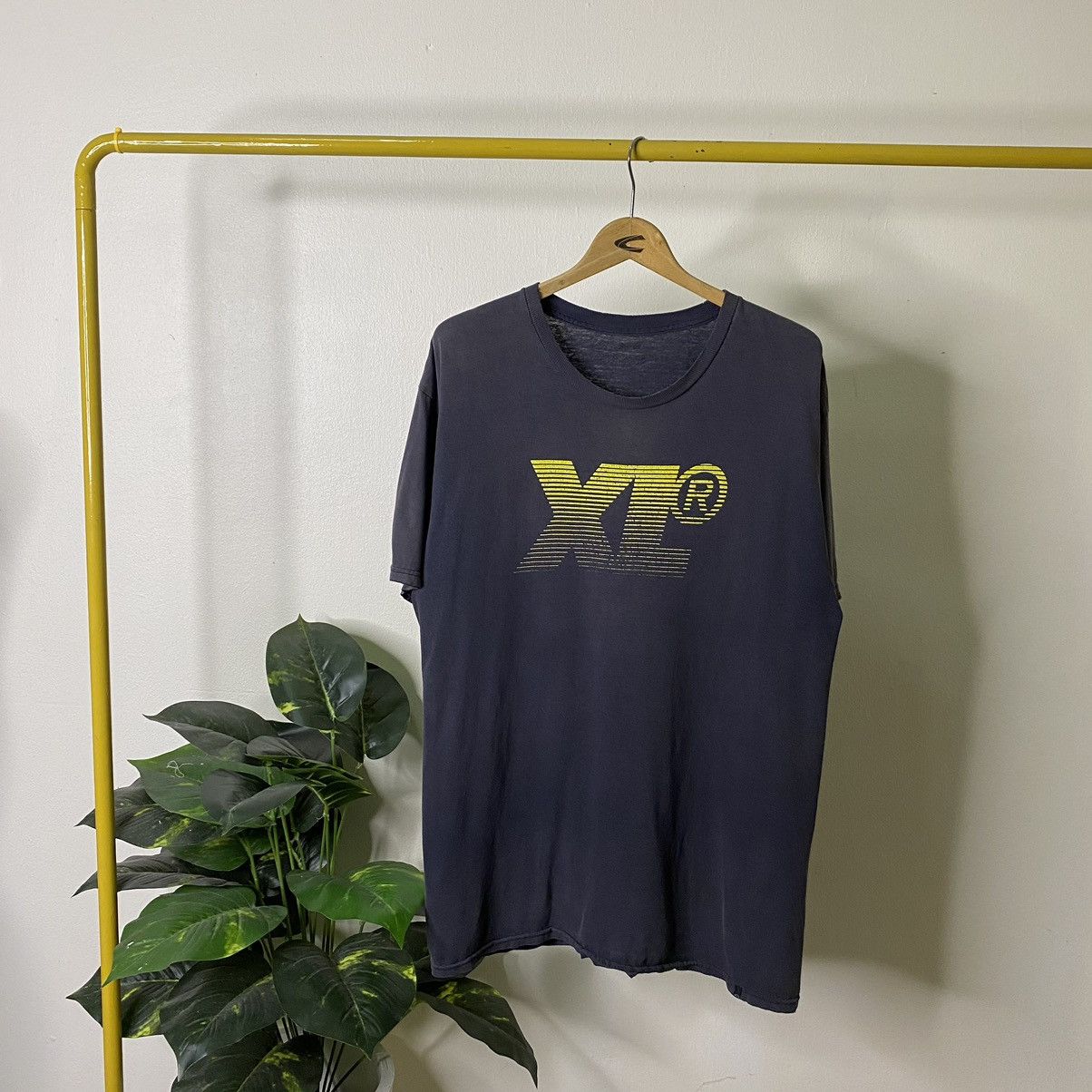 Vintage × Xlarge Vintage 2000s X Large Motion Sunfaded Tee Size US L / EU 52-54 / 3 - 1 Thumbnail