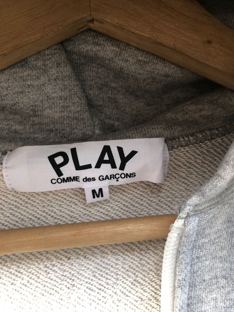 Comme des Garcons PLAY Comme Des Garcons Play Hoodie Zipper Crops AD2023/7 Size M / US 6-8 / IT 42-44 - 14 Thumbnail