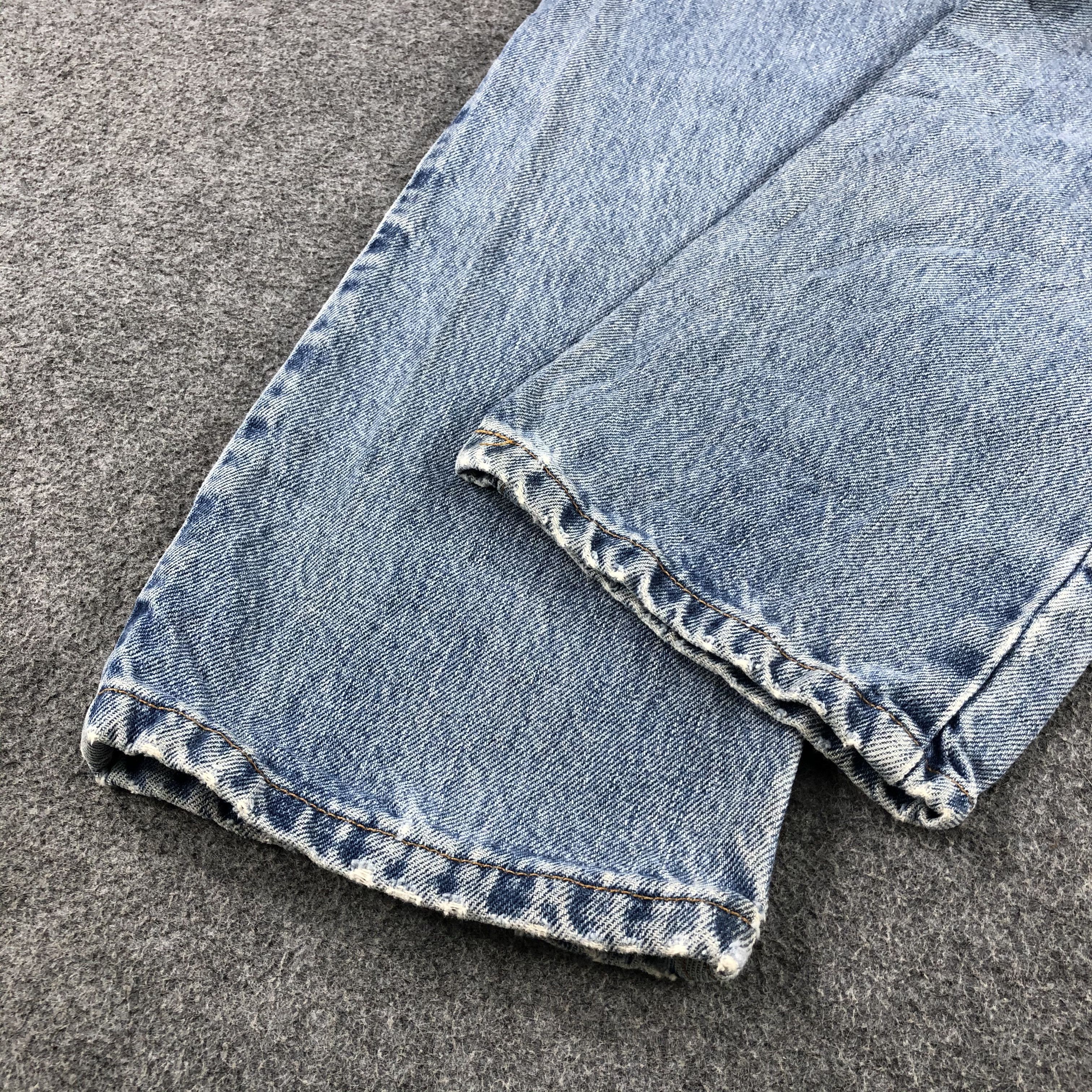 Levi's 90s Vintage Blue Wash Levis 505 Jeans-J2300 Size US 26 / EU 42 - 6 Thumbnail