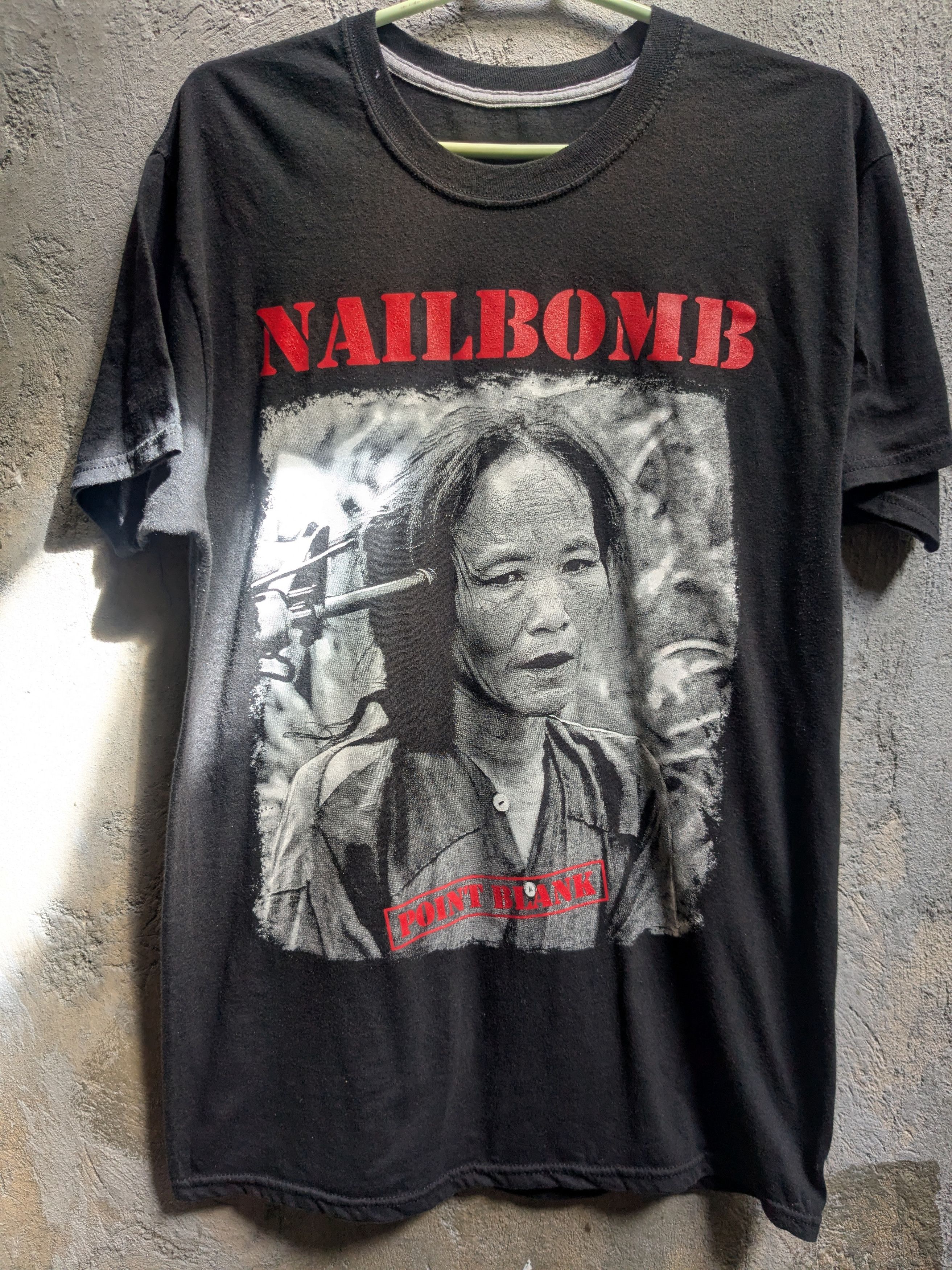 Vintage nailbomb point blank tshirt USA large hanes backhit Size US L / EU 52-54 / 3 - 1 Thumbnail