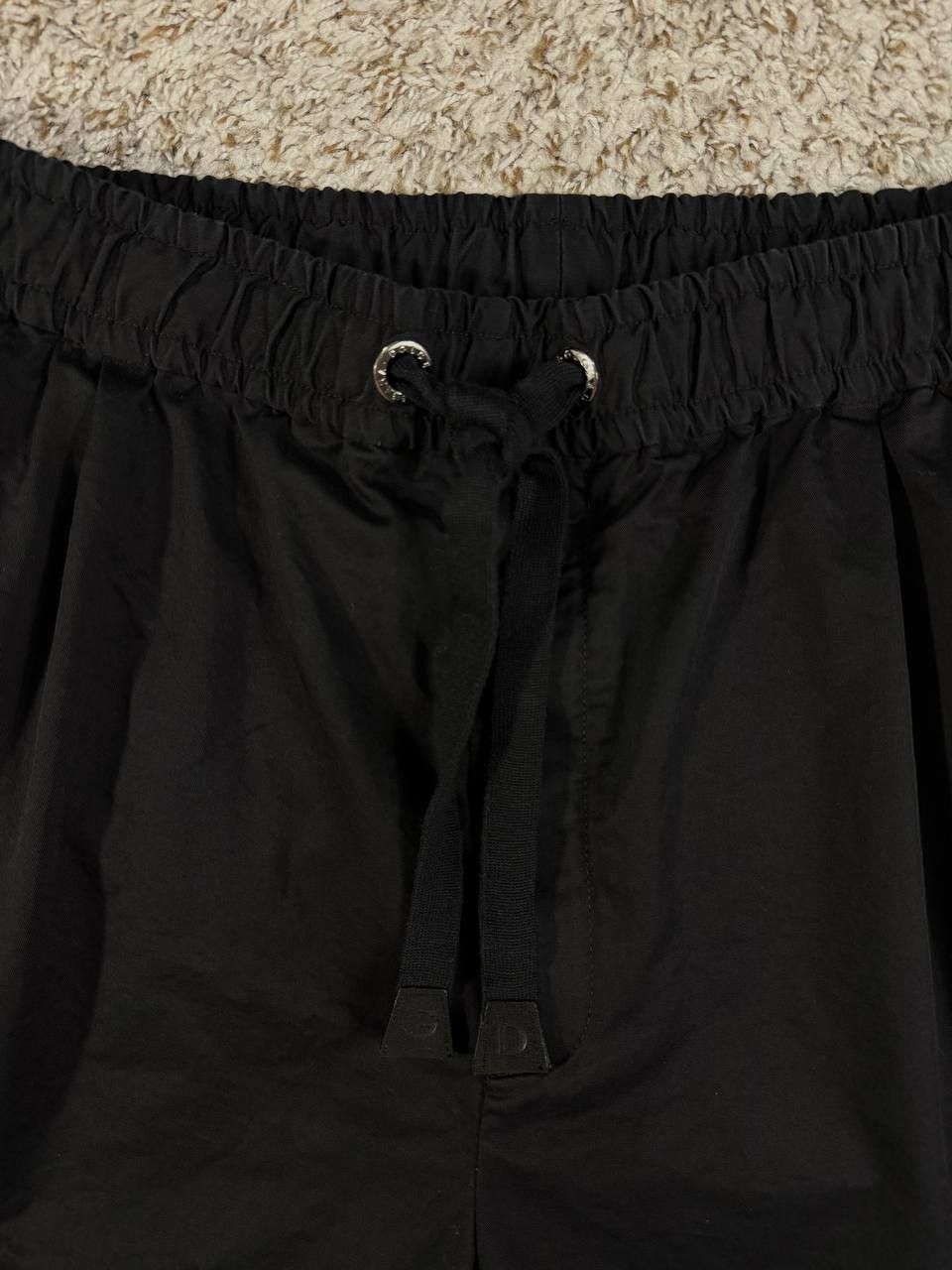 Dolce & Gabbana Dolce & Gabbana DG Crown Logo Bermuda Shorts Sweatshorts Size US 42 / EU 58 - 2 Thumbnail
