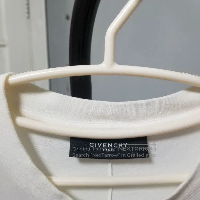 Givenchy Givenchy Printed T-shirt Size US XS / EU 42 / 0 - 2 Thumbnail