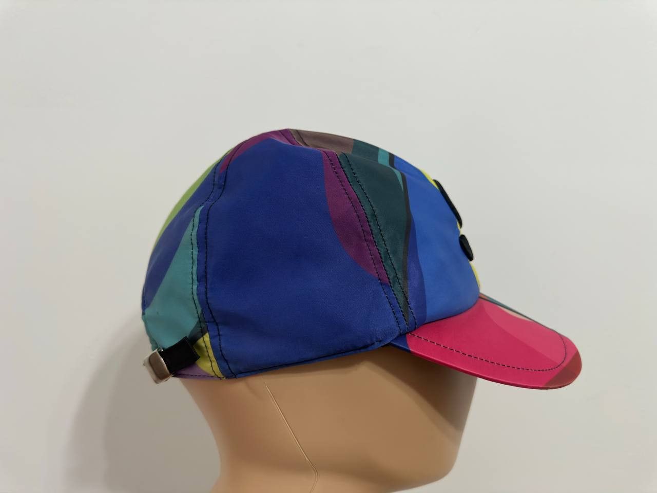 Kaws KAWS x Sacai S Hat Cap Multicolor FW21 Size ONE SIZE - 6 Thumbnail