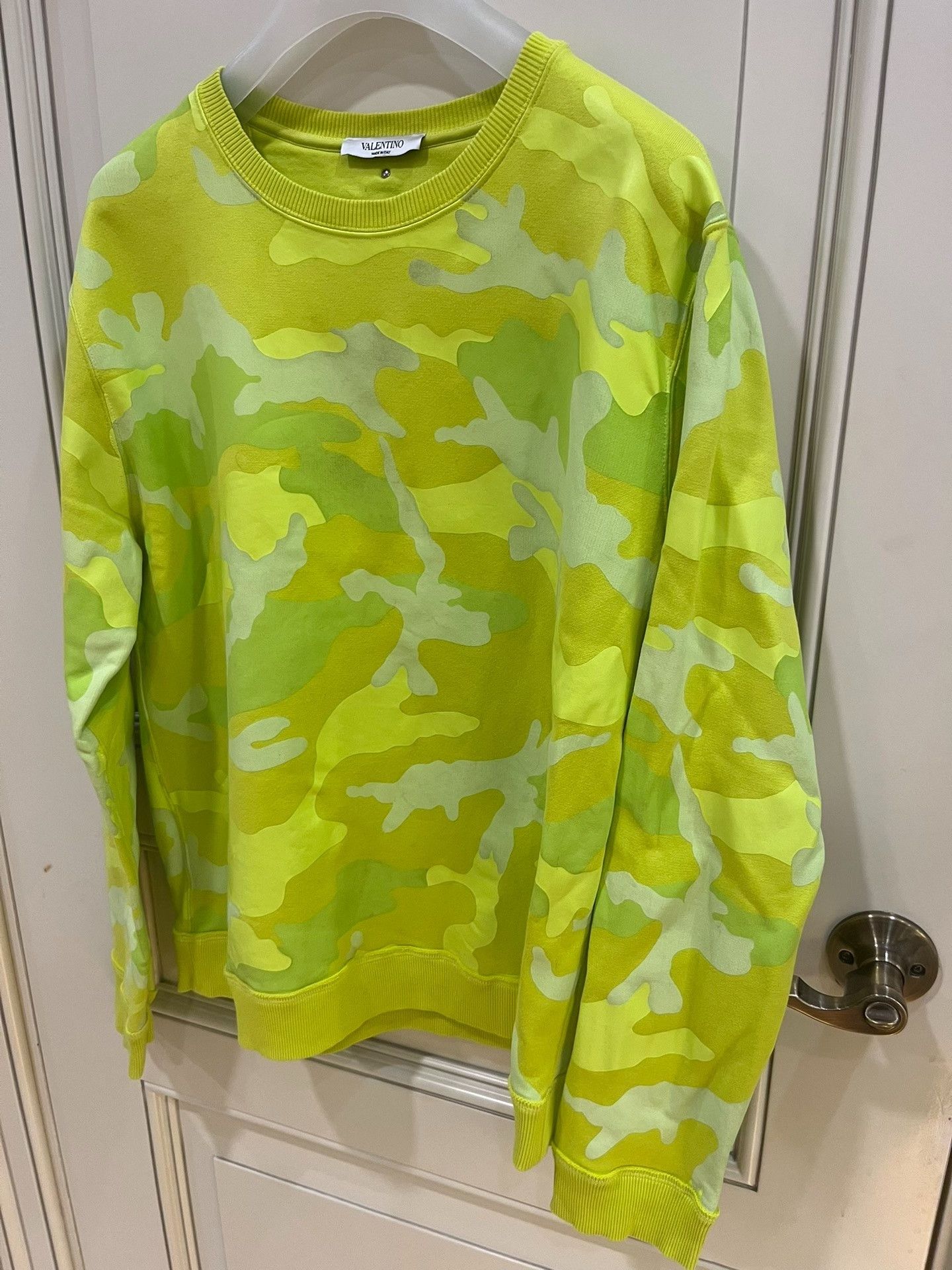 Valentino Valentino Camouflage Crewneck Sweatshirt Size US S / EU 44-46 / 1 - 2 Thumbnail