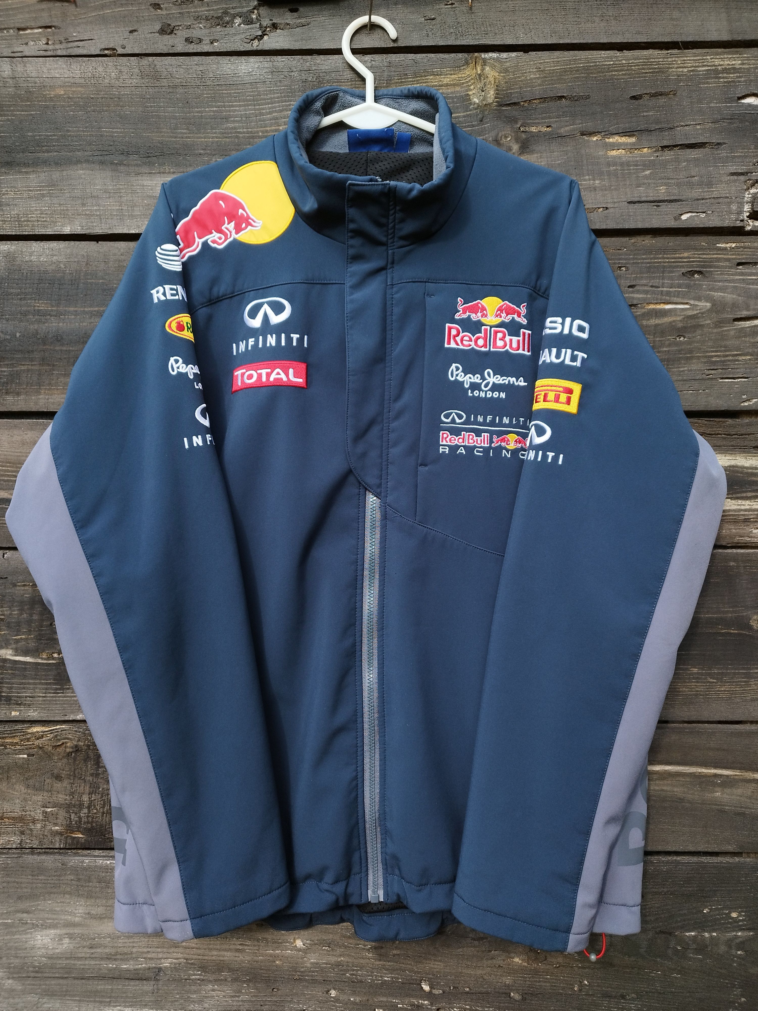 Red Bull Authentic Red Bull Racing F1 Team Softshell Jacket Infiniti Size US XL / EU 56 / 4 - 1 Thumbnail