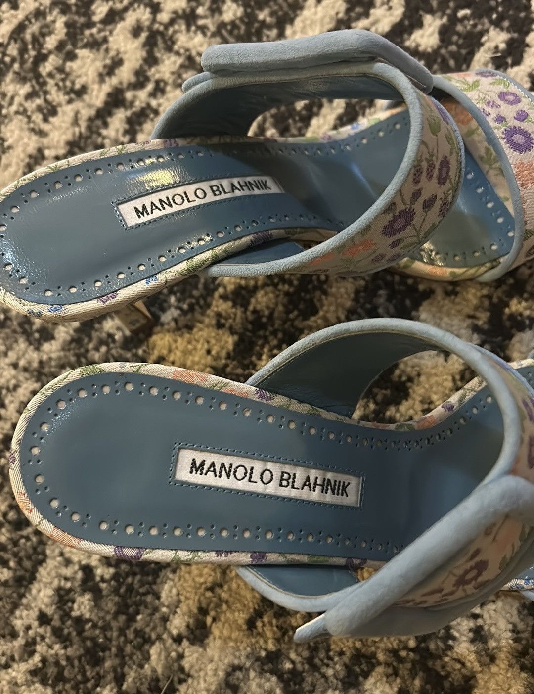 Manolo Blahnik Manolo Blahnik Gamble Floral Sandal size 38 Size US 8 / IT 38 - 6 Thumbnail