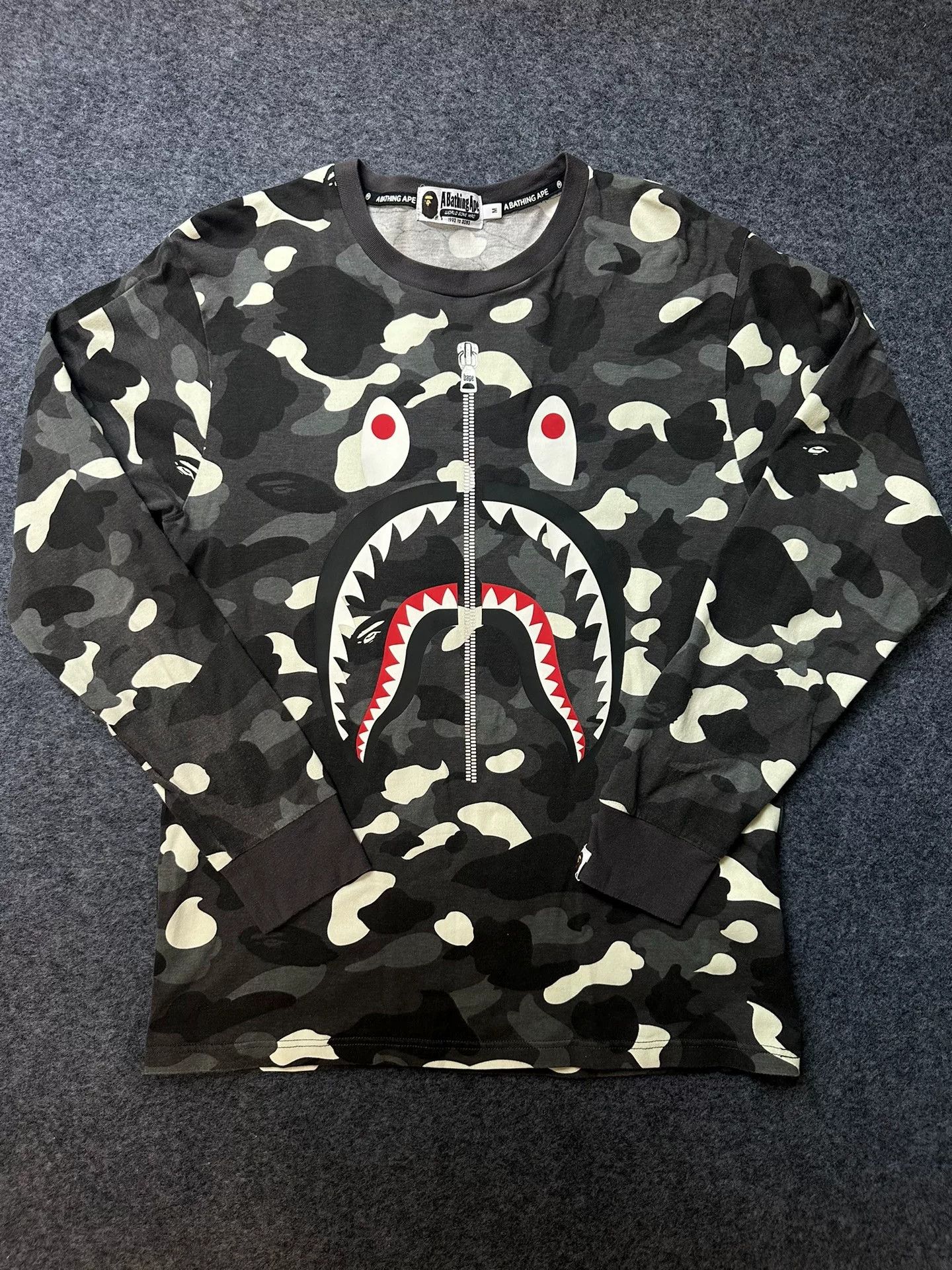 Bape Bape T Multi Shark Long Sleeve Tee Size US M / EU 48-50 / 2 - 1 Thumbnail
