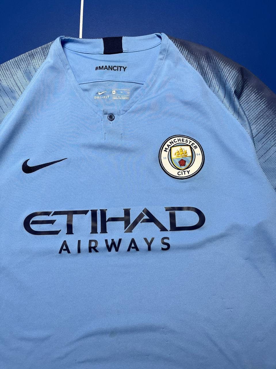 Nike Manchester City Home Jersey 18/19 - Grandad on the Back Size US XL / EU 56 / 4 - 2 Thumbnail