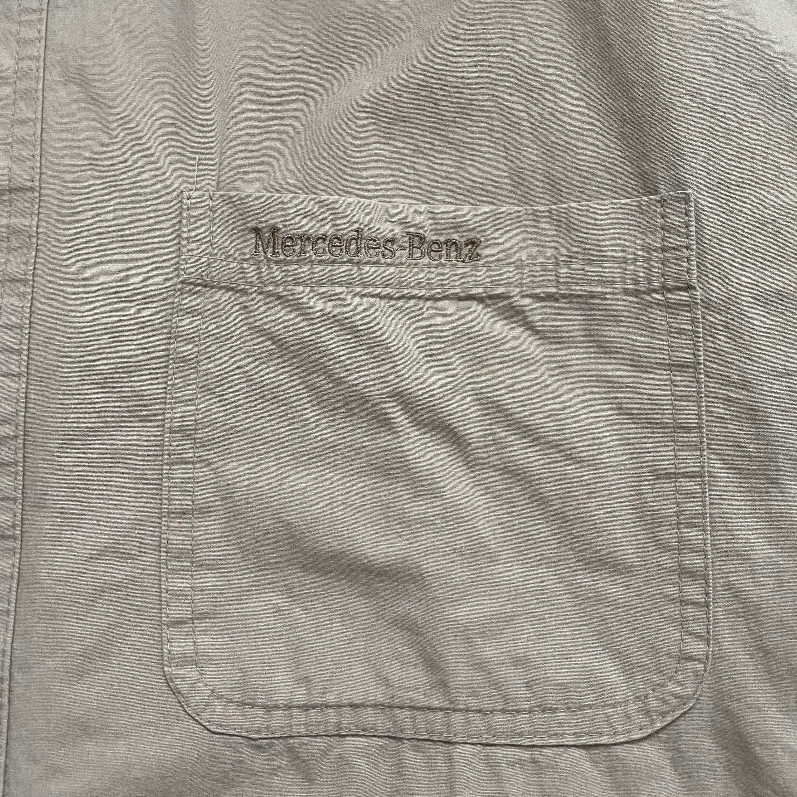 Mercedes-Benz Mercedes-Benz Beige Button Up Shirt Size M Size US M / EU 48-50 / 2 - 9 Thumbnail