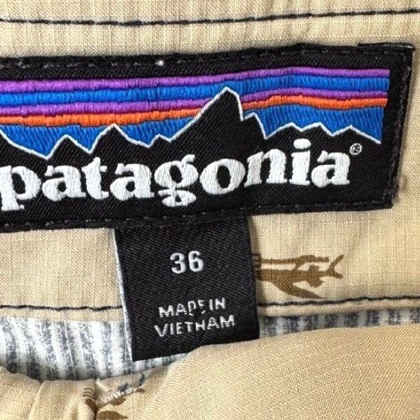 Patagonia Patagonia Board Shorts Mens 36 Striped Surf Swim Beach Baggies Style Blue Pattern Striped Quick Dry Lightweight Pockets Drawstring Regular Bottom Men Size US 36 / EU 52 - 3 Thumbnail